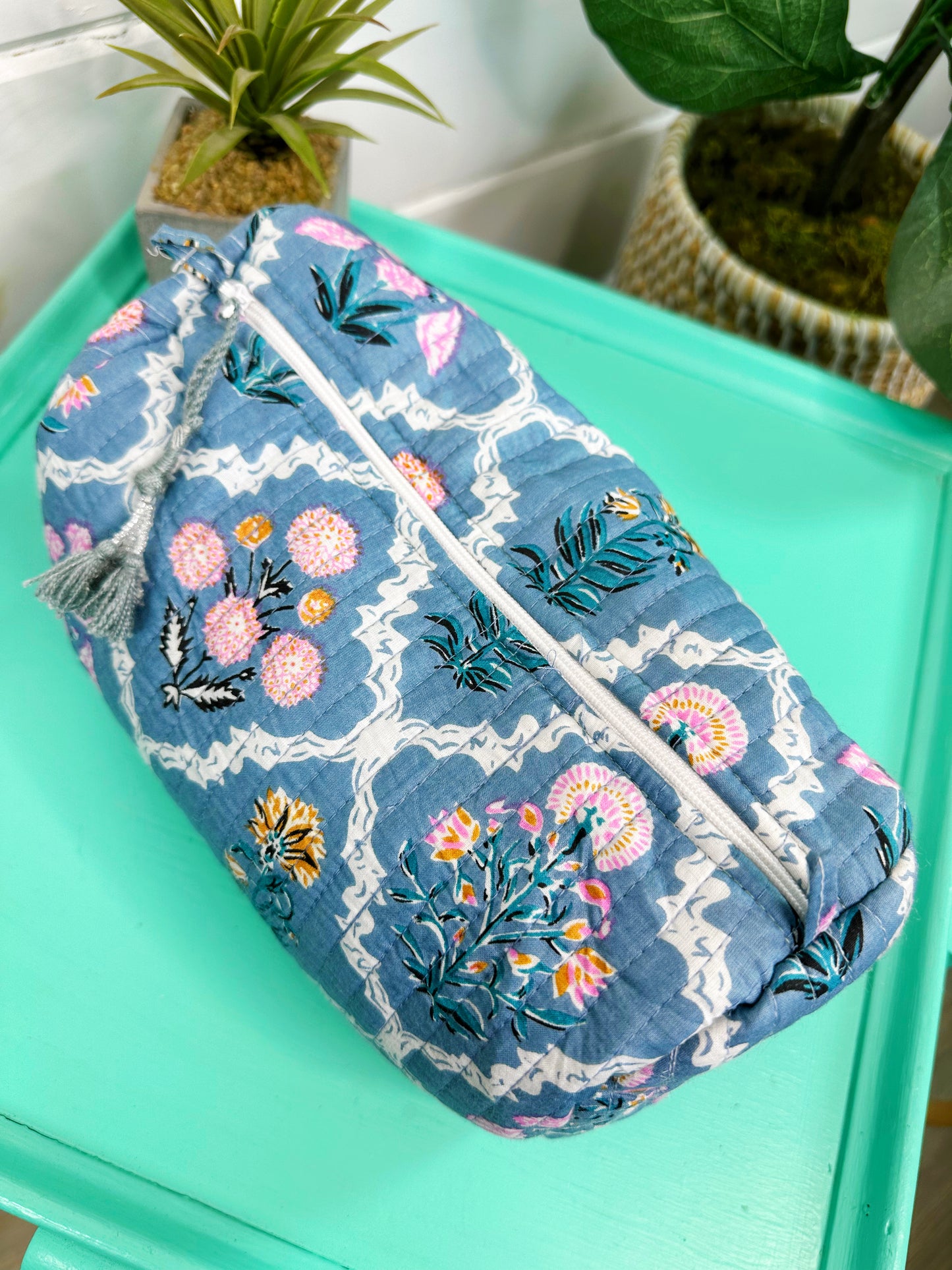 Blue Wildflowers Printed Quilted Makeup Cosmetics Toiletry Bag