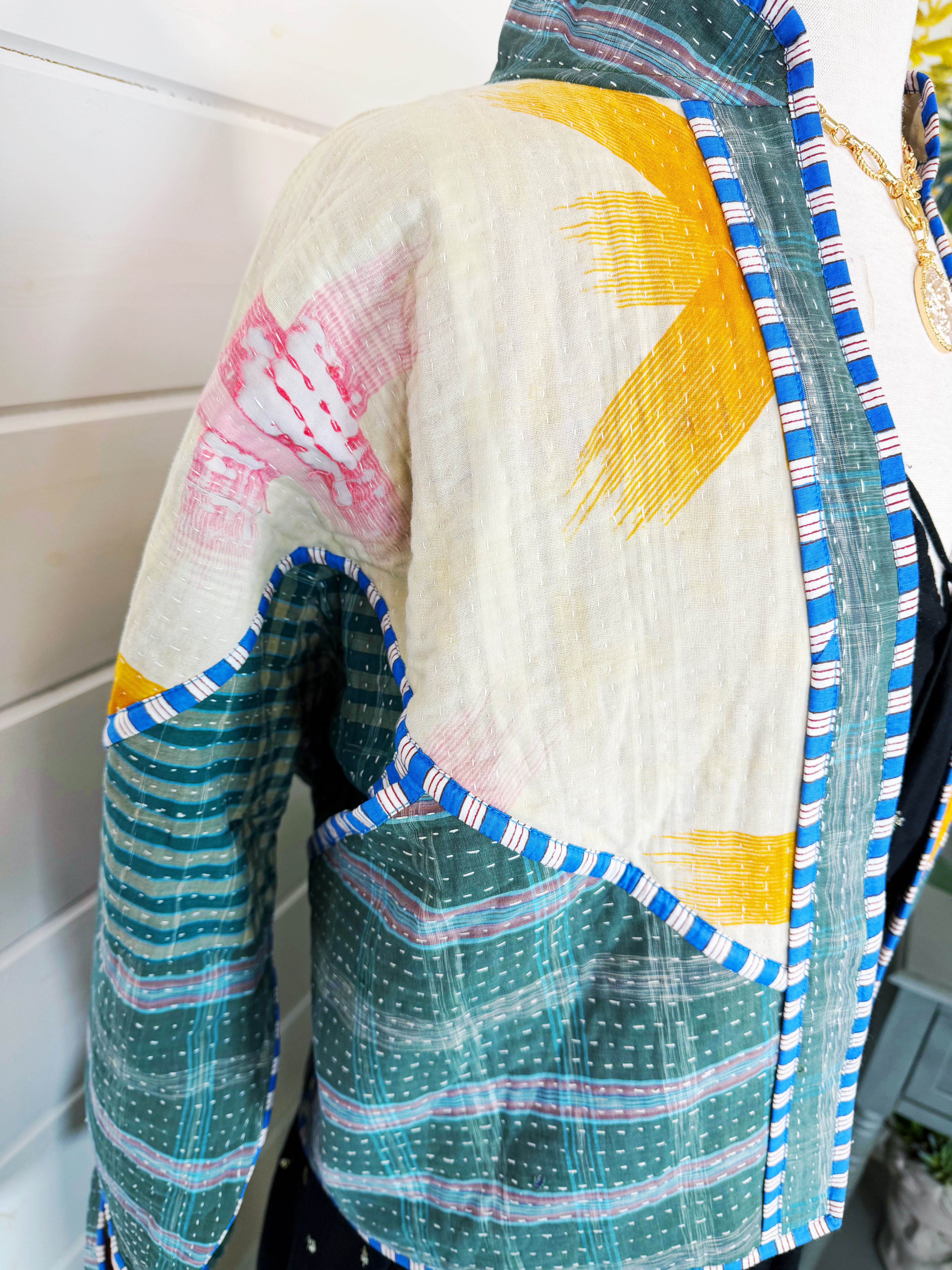 Patchwork Kantha Jacket – Quilted Reversible Blanket Coat