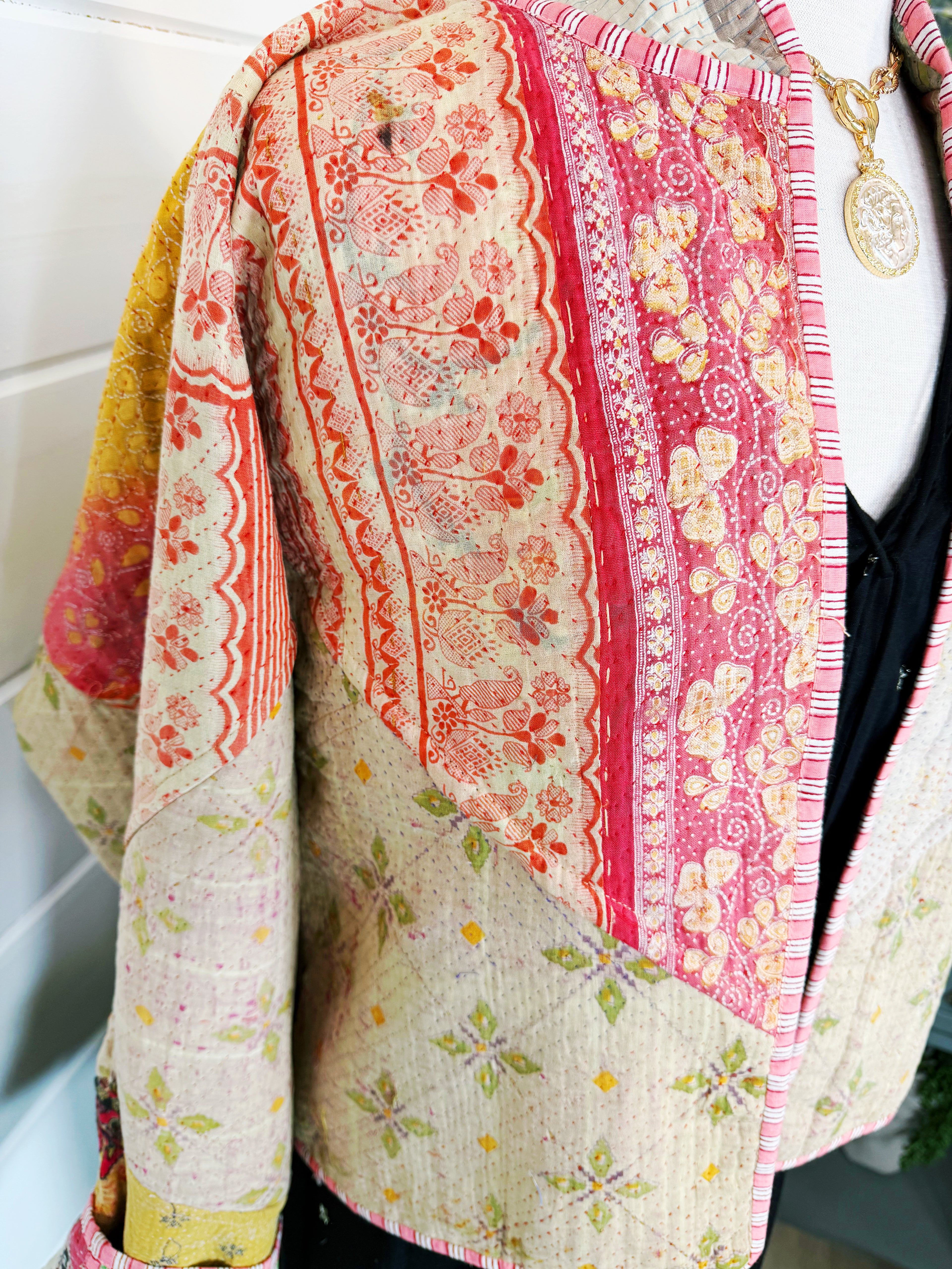 Patchwork Kantha Jacket – Quilted Reversible Blanket Coat