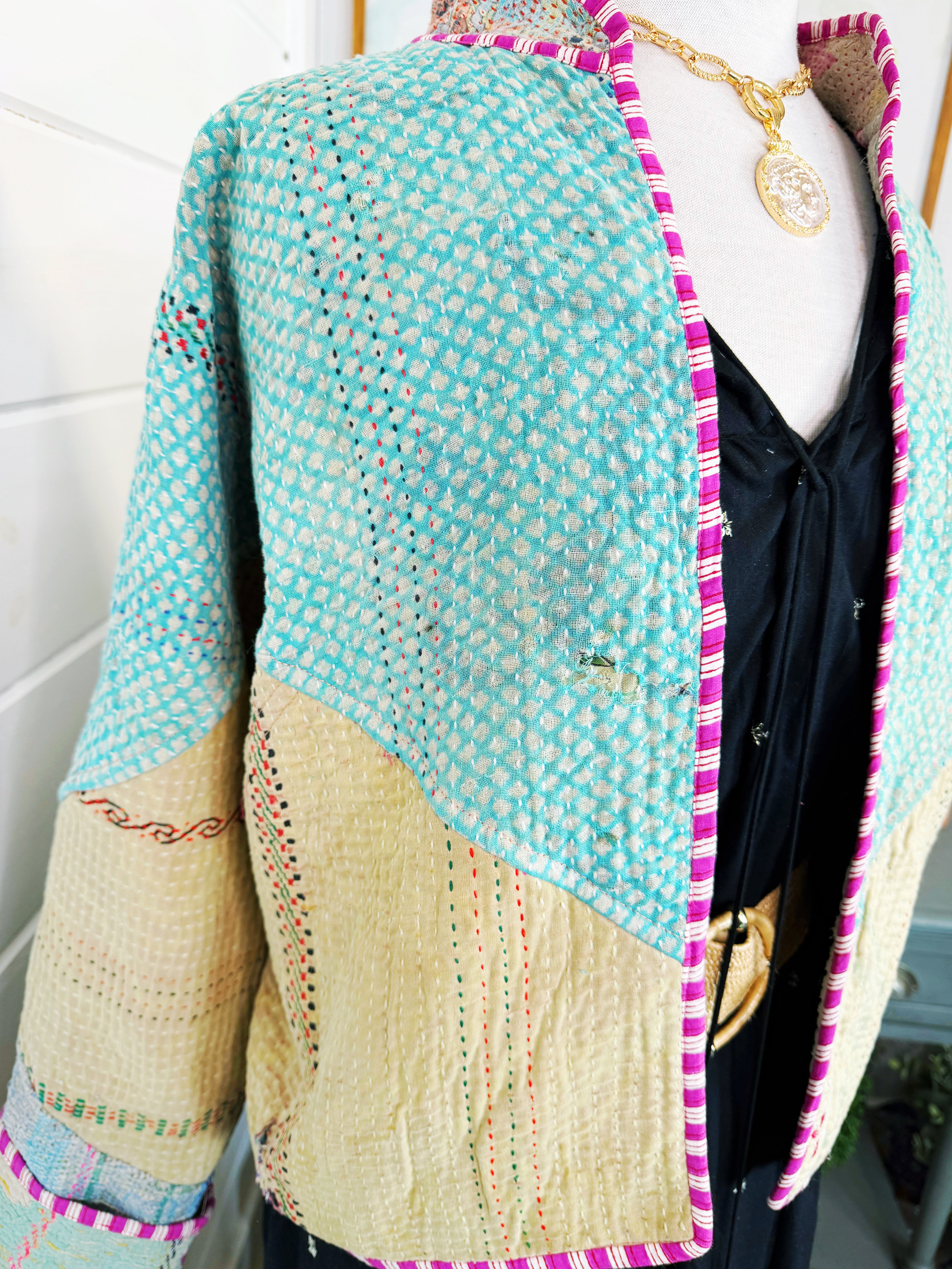 Patchwork Kantha Jacket – Quilted Reversible Blanket Coat