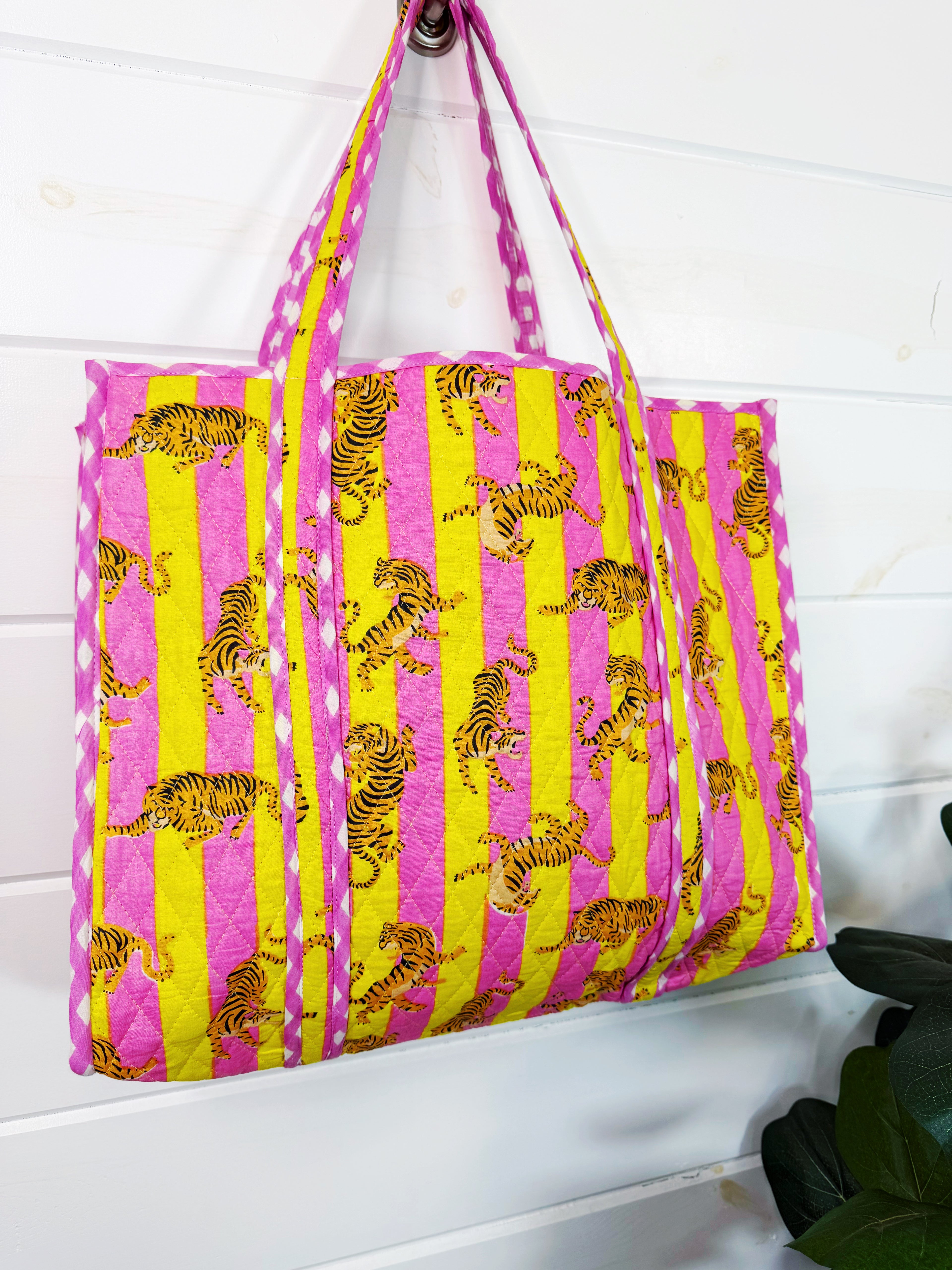 Large Quilted Travel Tote Bag - Lemonade Tiger Print