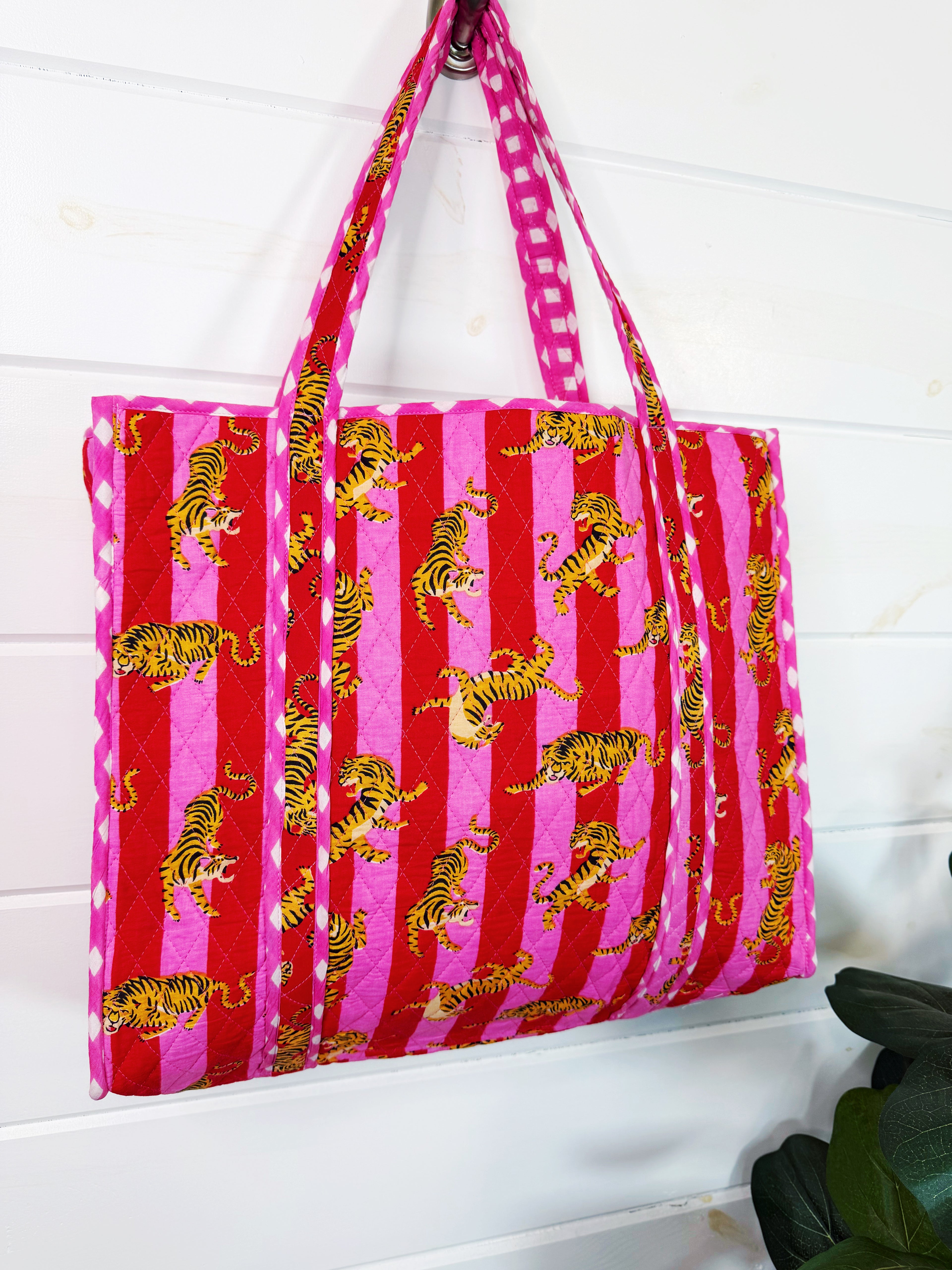 Large Quilted Travel Tote Bag - Pink Red Tiger Print