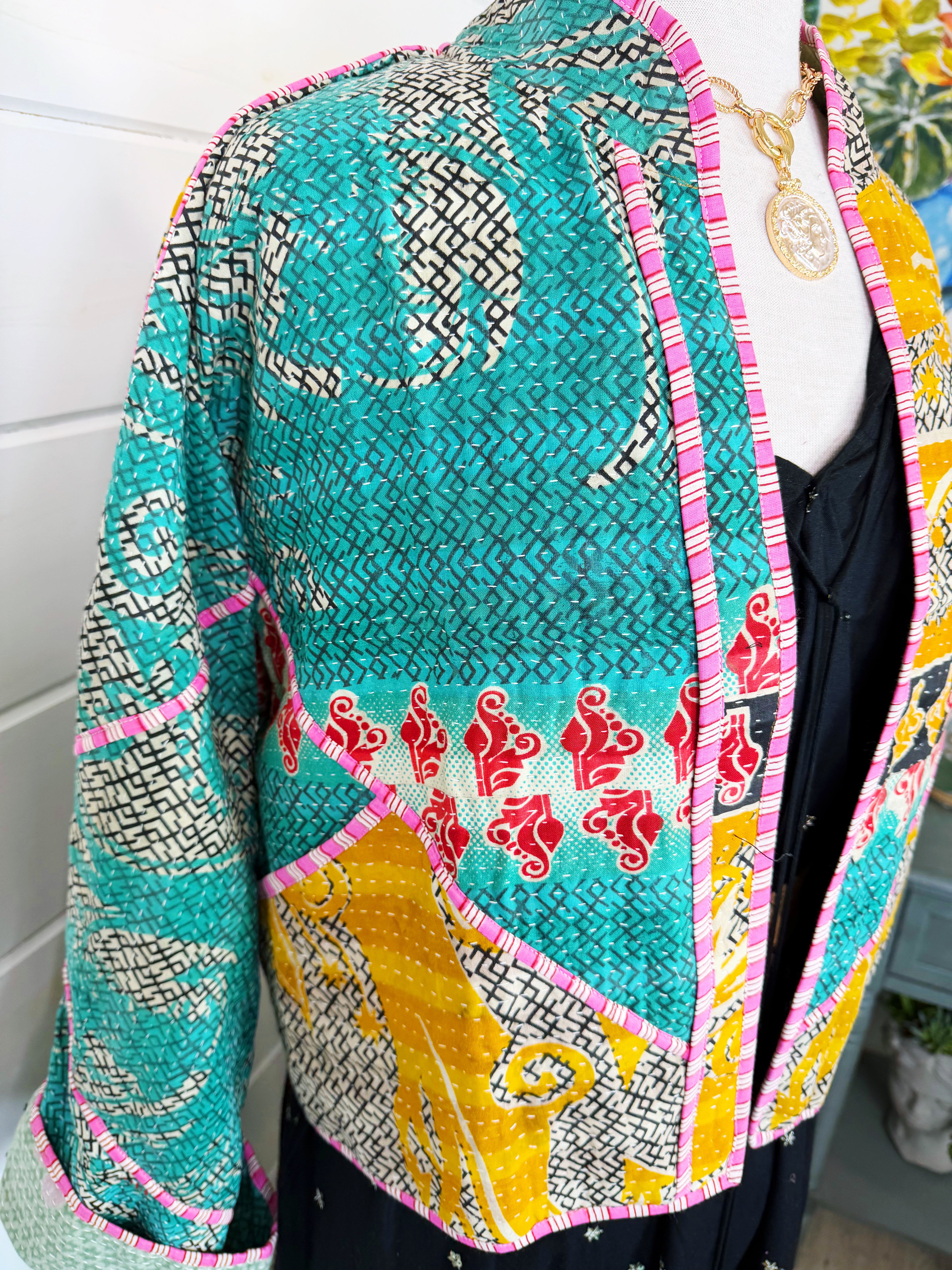 Patchwork Kantha Jacket – Quilted Reversible Blanket Coat