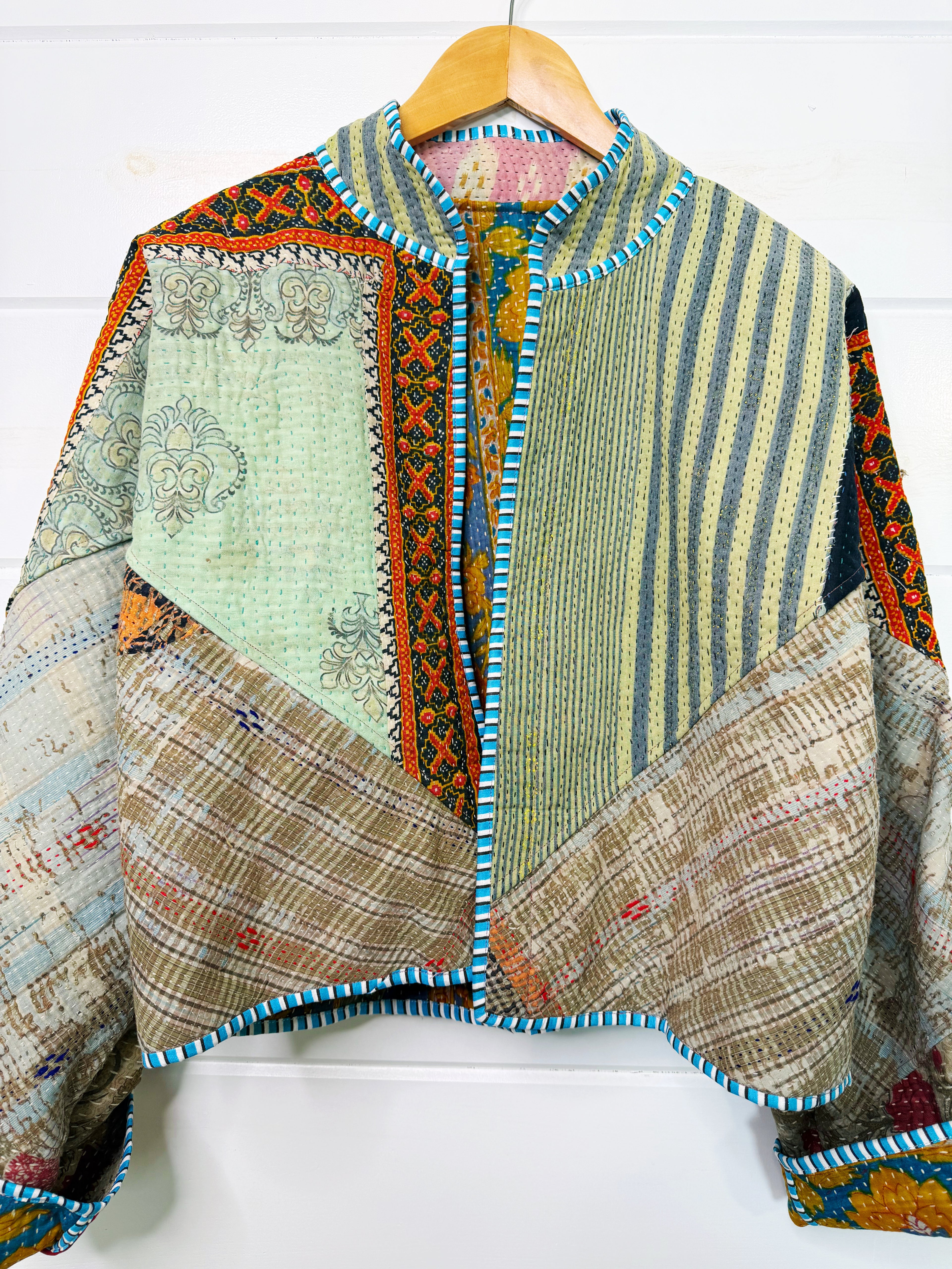 Patchwork Kantha Jacket – Quilted Reversible Blanket Coat