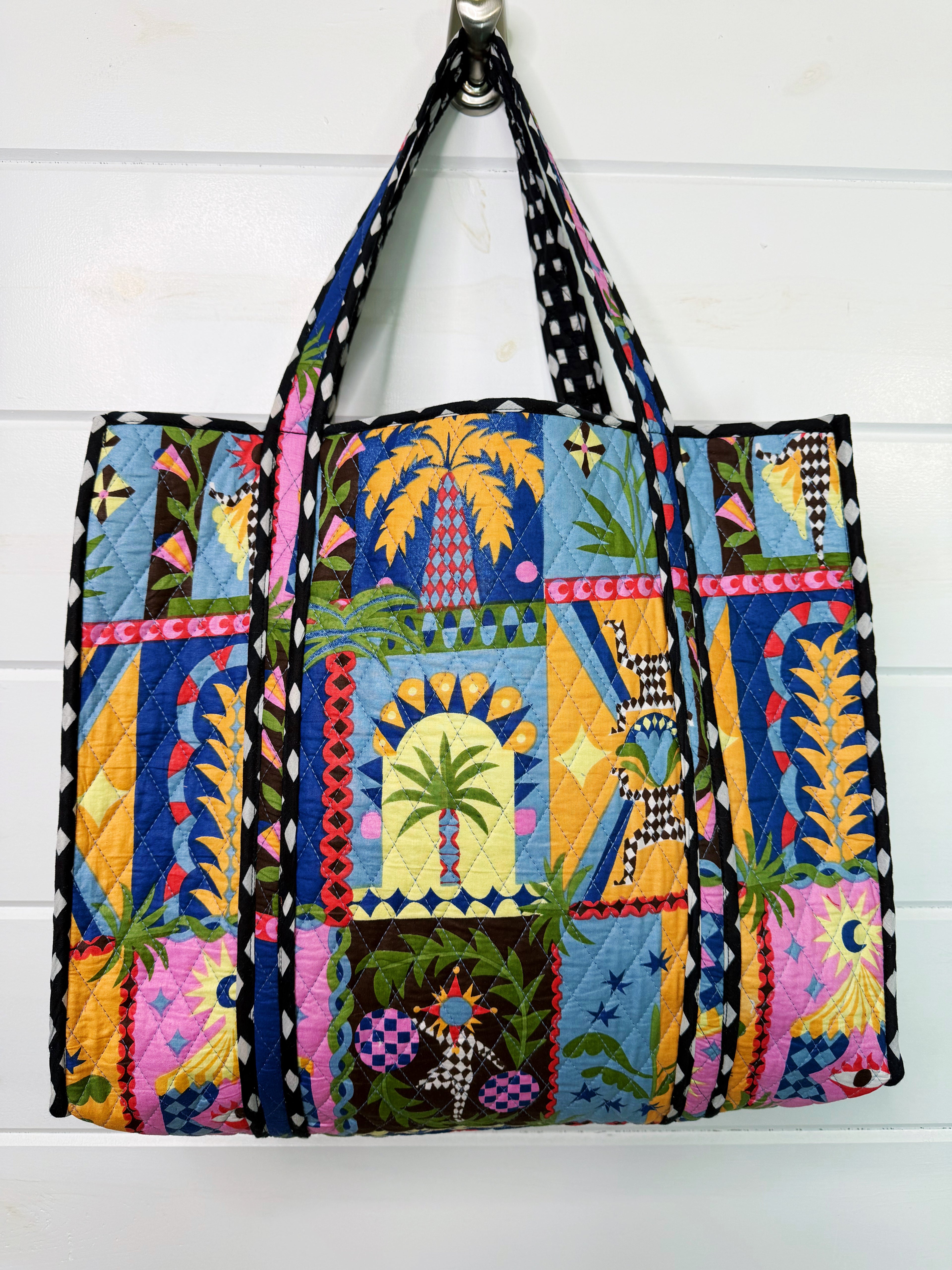 Large Quilted Travel Tote Bag - Palm Cirque