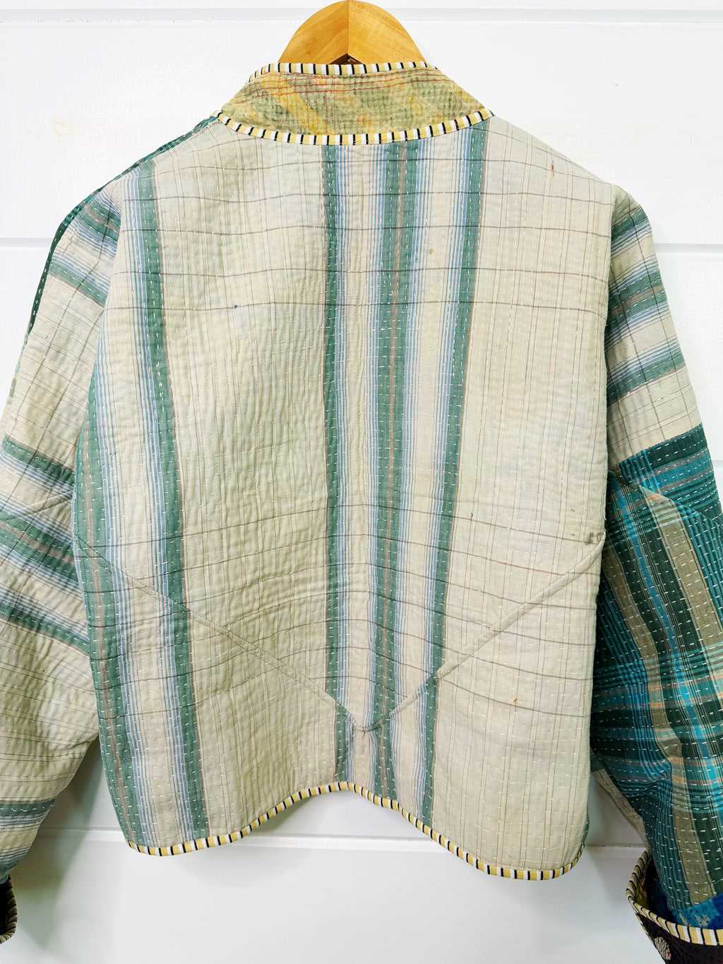 Patchwork Kantha Jacket – Quilted Reversible Blanket Coat