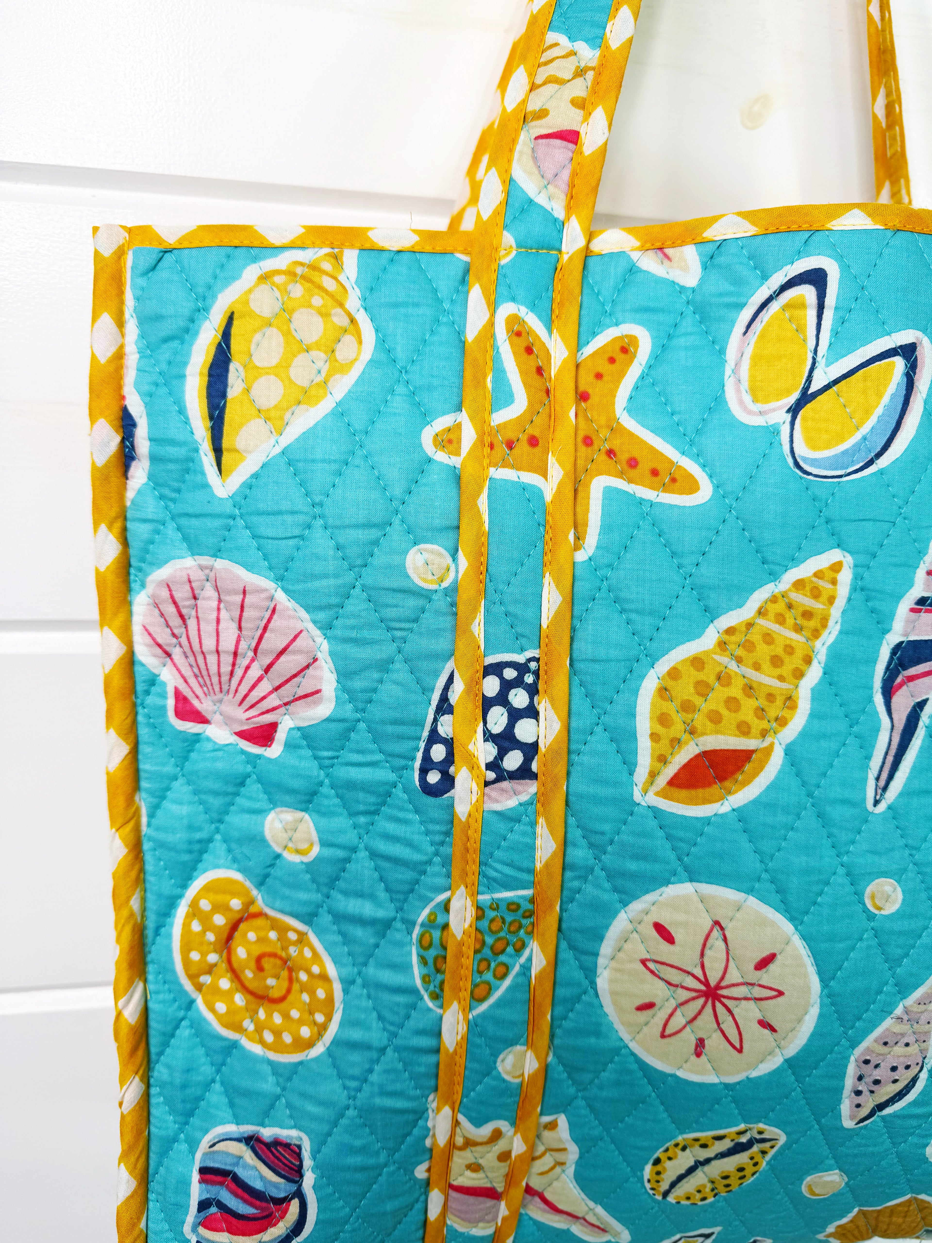 Quilted Large Tote Bag - Aqua Seashell Print