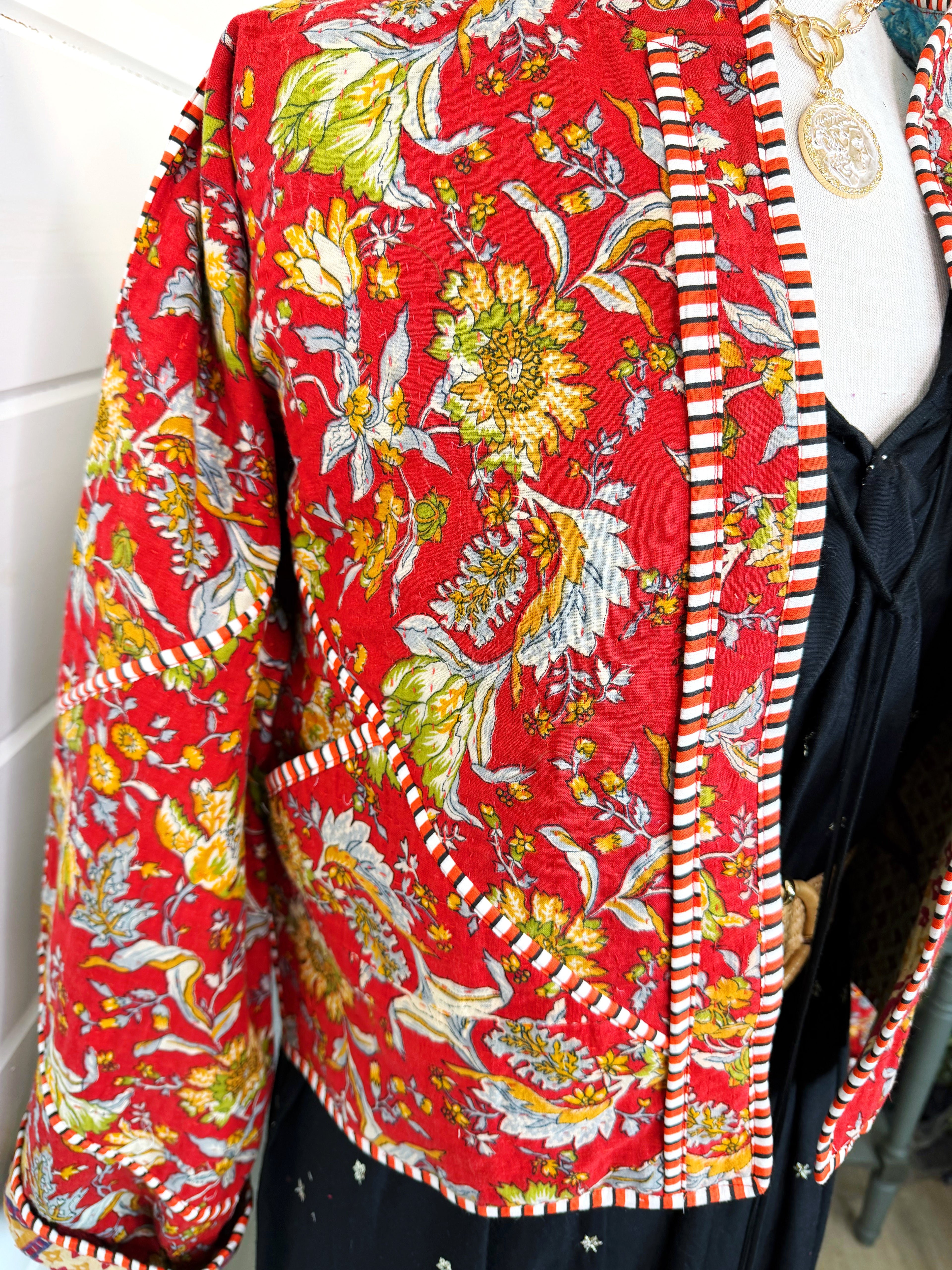Patchwork Kantha Jacket – Quilted Reversible Blanket Coat
