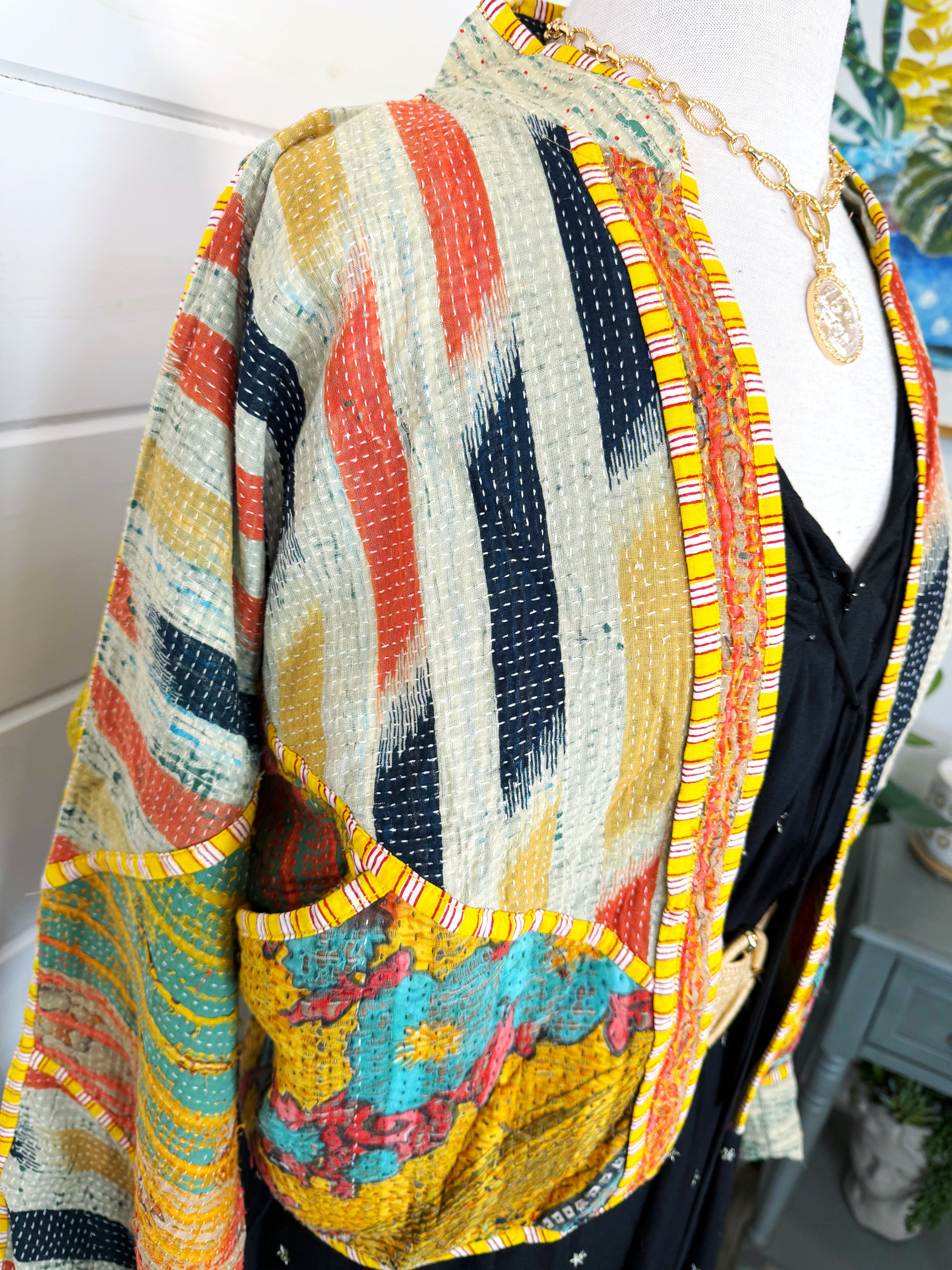 Patchwork Kantha Jacket – Quilted Reversible Blanket Coat