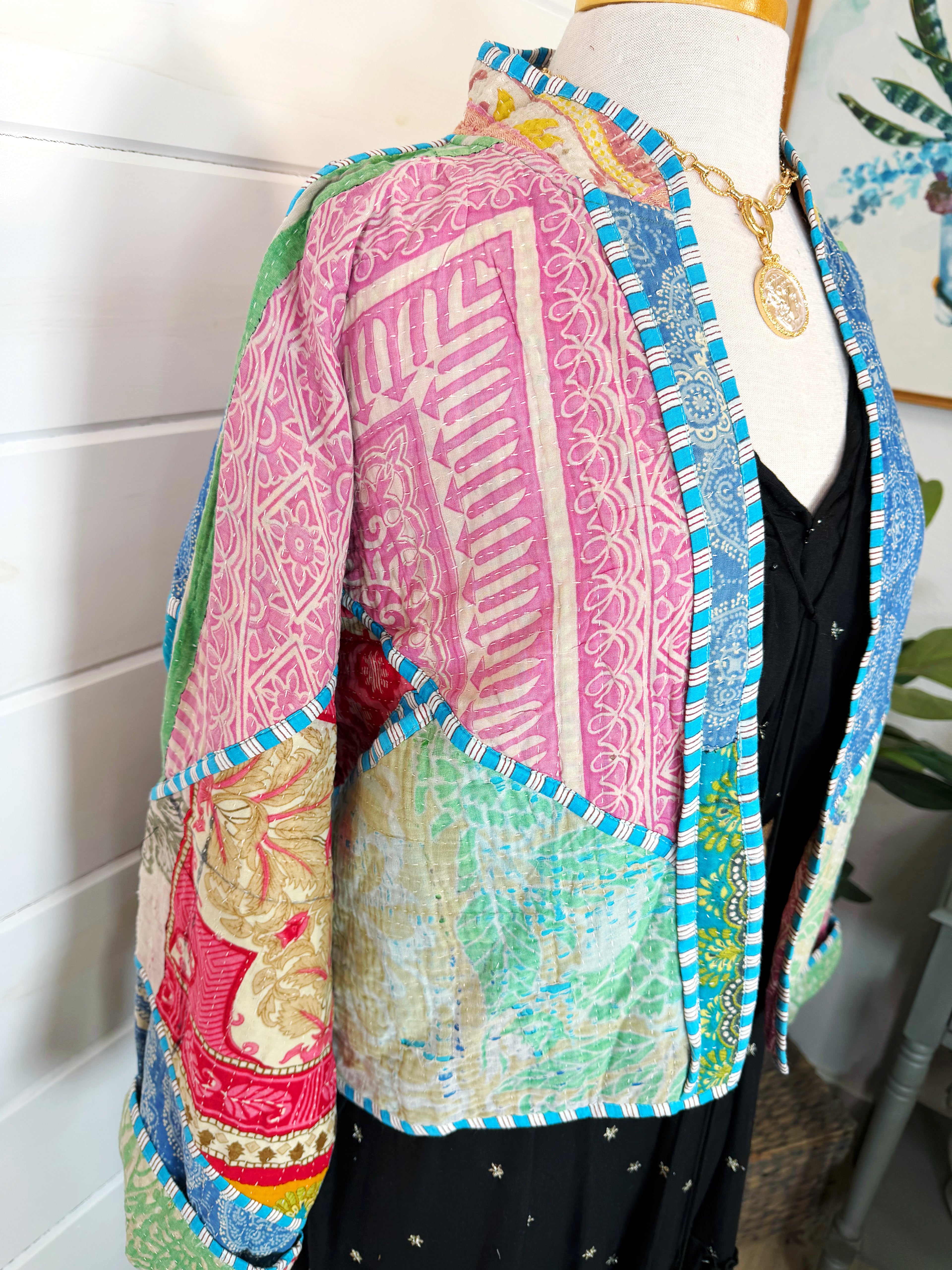Patchwork Kantha Jacket – Quilted Reversible Blanket Coat