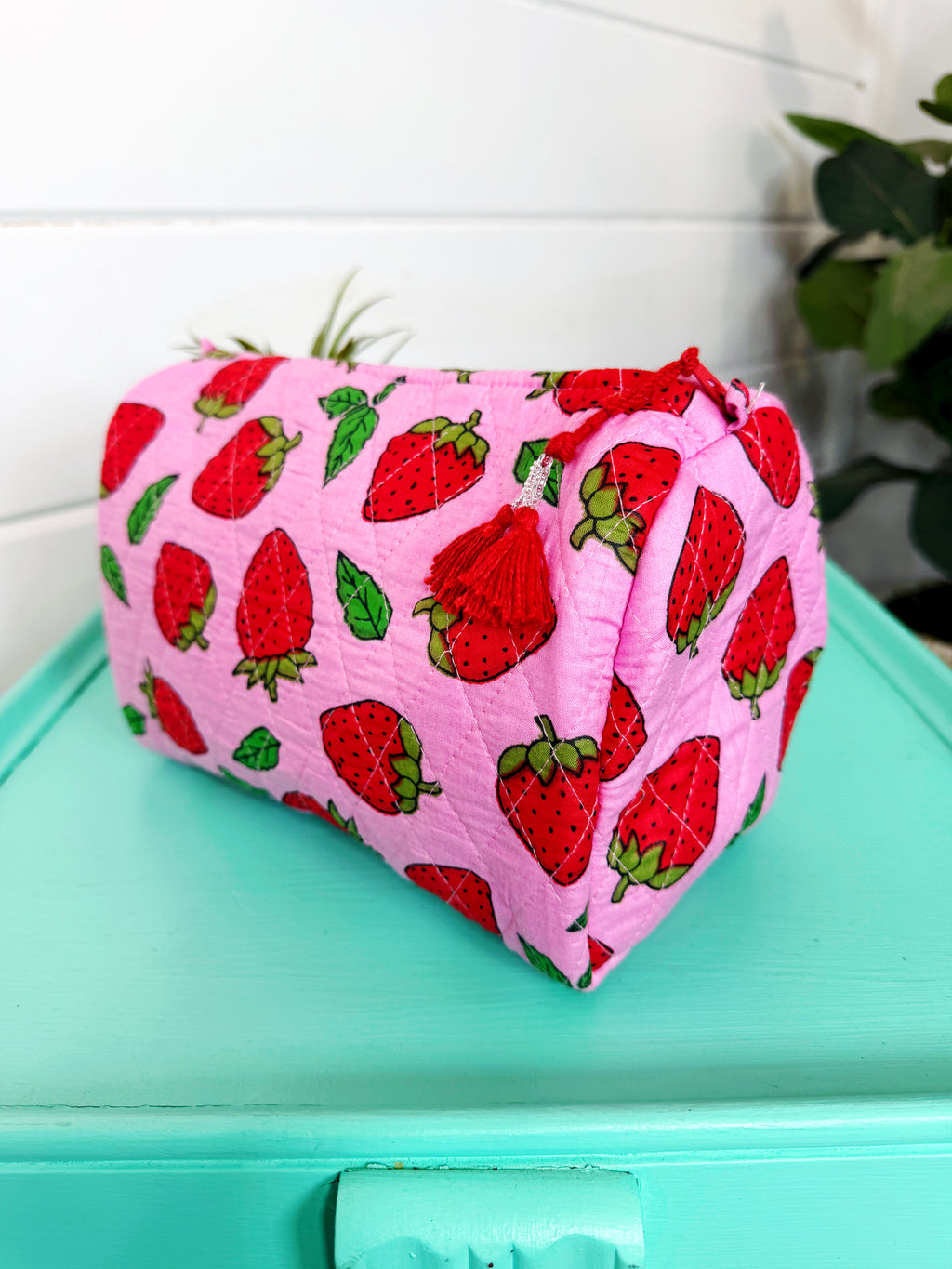 Quilted Makeup Cosmetics Toiletry Bag - Light Pink Strawberry