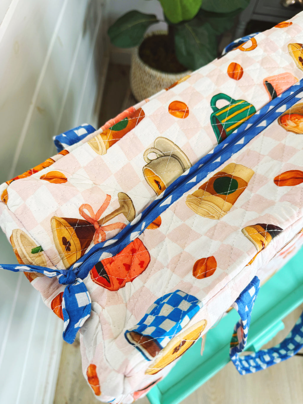 Quilted Weekender Duffle Overnight Bag - Coffee Shop Print