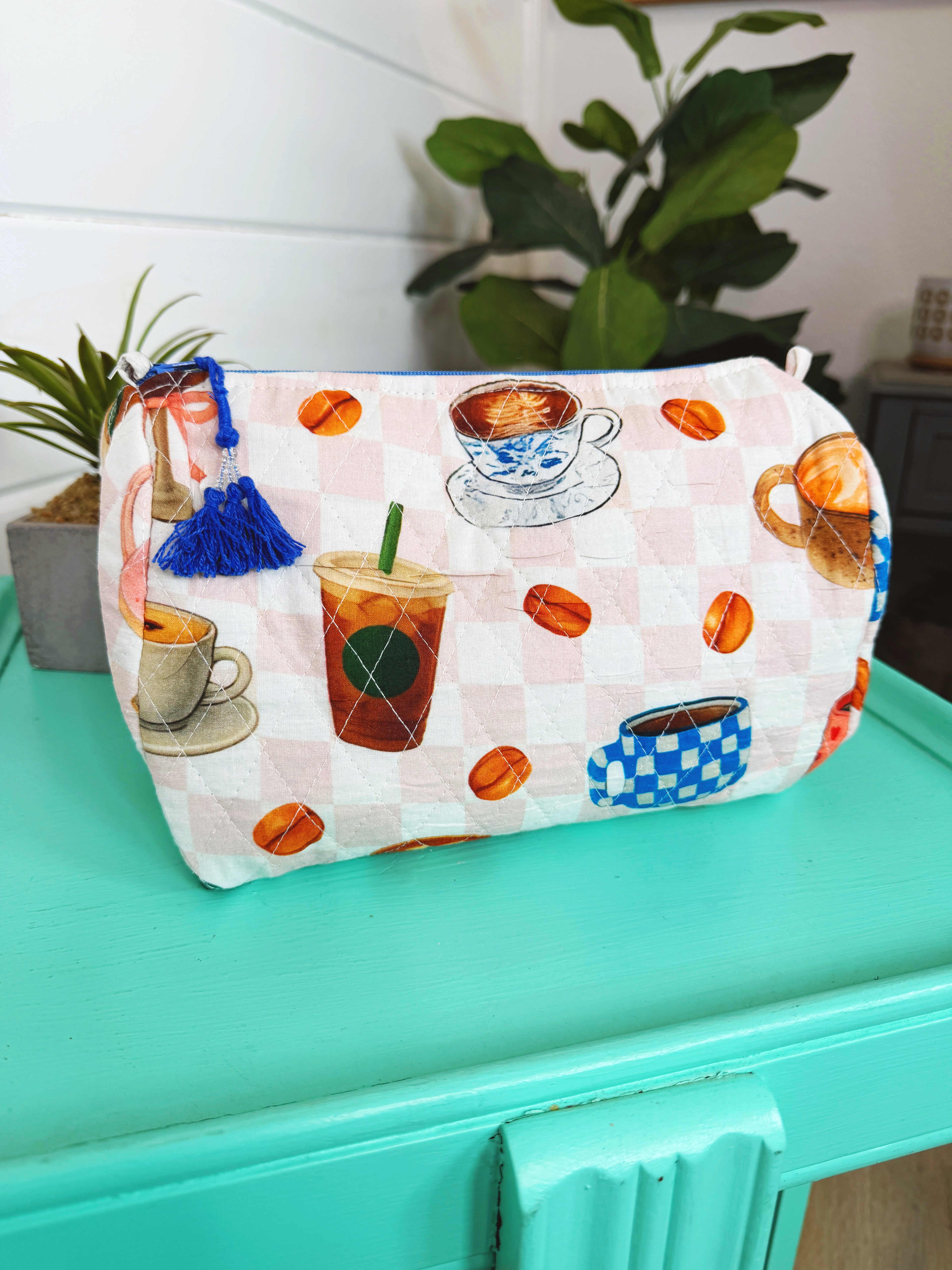 Quilted Makeup Cosmetics Toiletry Bag - Coffee Shop Print