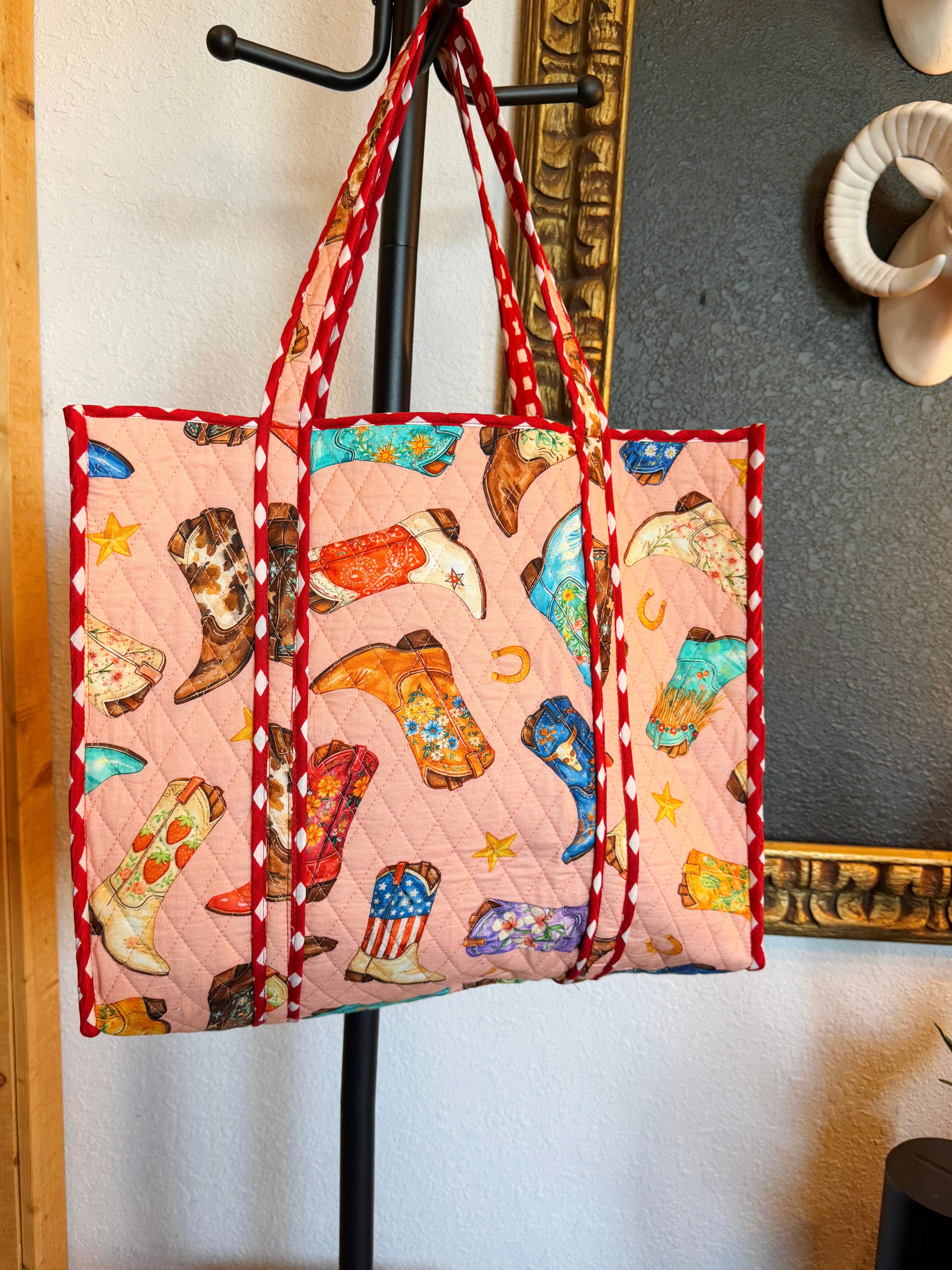 Quilted Cotton Reversible Large Tote Bag - Peach Cowboy Boot Print