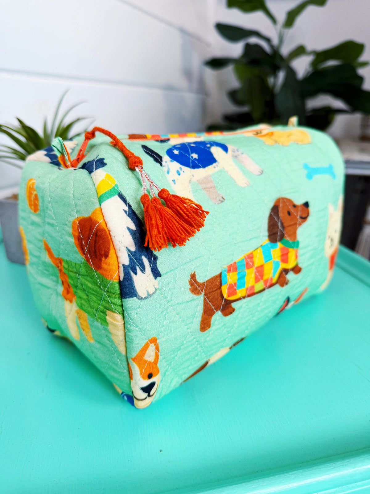 Quilted Makeup Cosmetics Toiletry Bag - Green Dog Print
