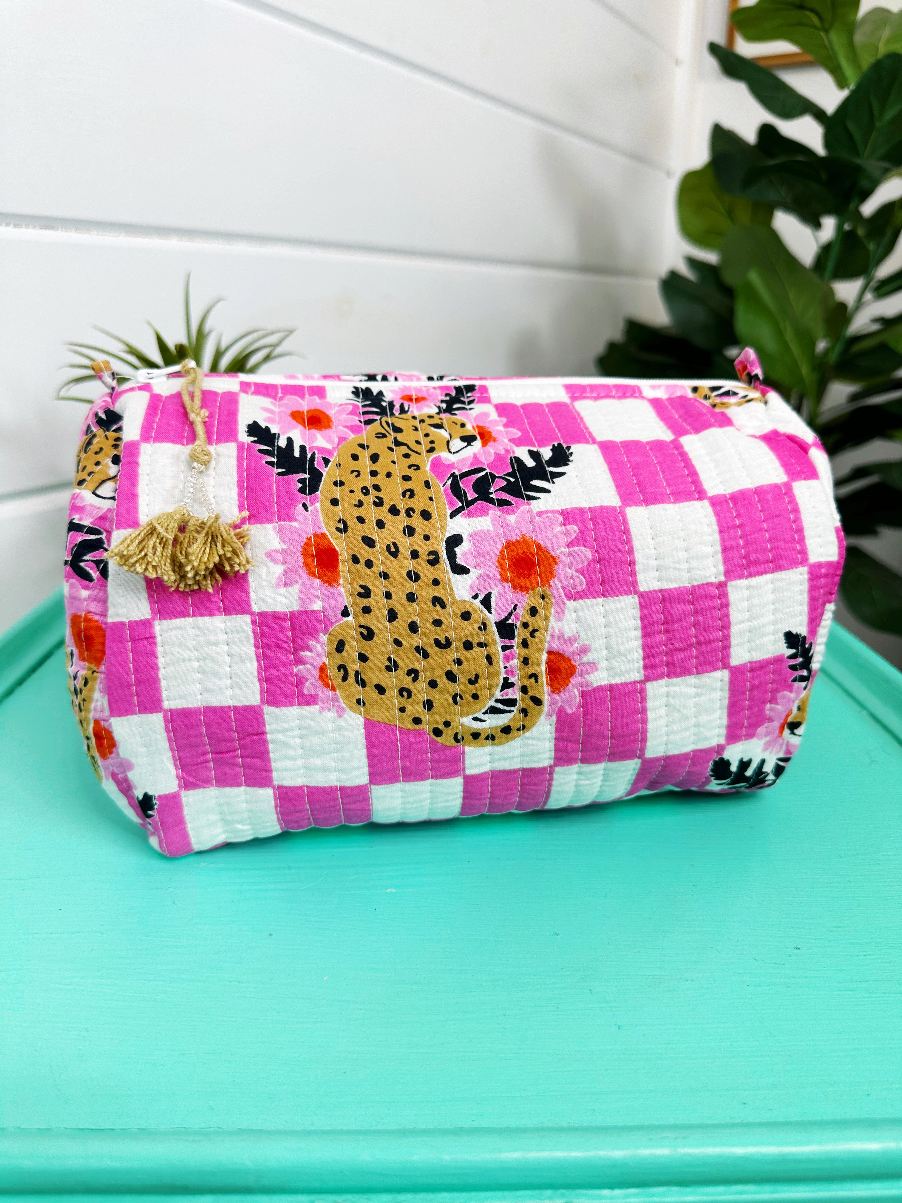 Pink Checkered Jaguar Print Quilted Makeup Cosmetics Toiletry Bag
