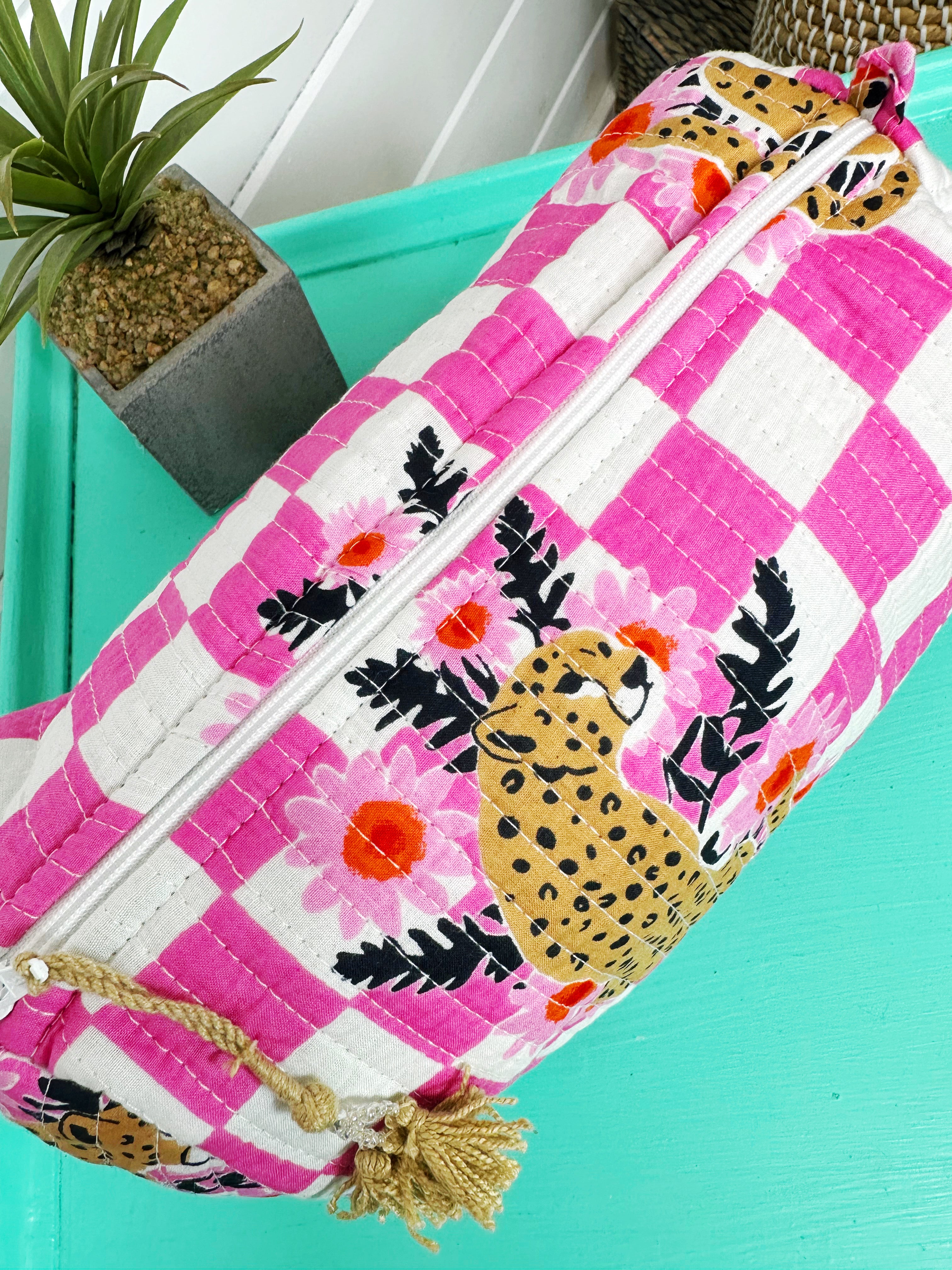 Pink Checkered Jaguar Print Quilted Makeup Cosmetics Toiletry Bag