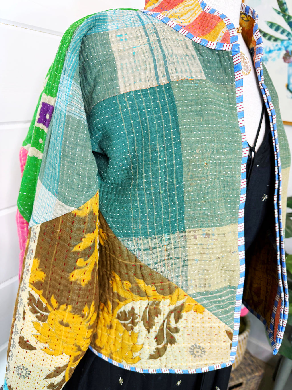 Boho Patchwork Kantha Jacket – Handmade Quilted & Reversible Blanket Coat