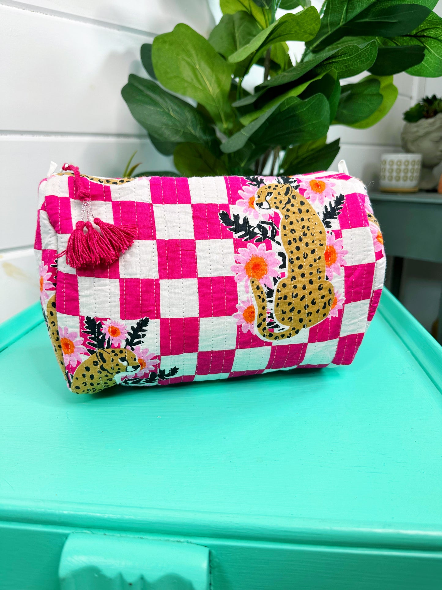 Pink Checkered Jaguar Print Quilted Makeup Cosmetics Toiletry Bag