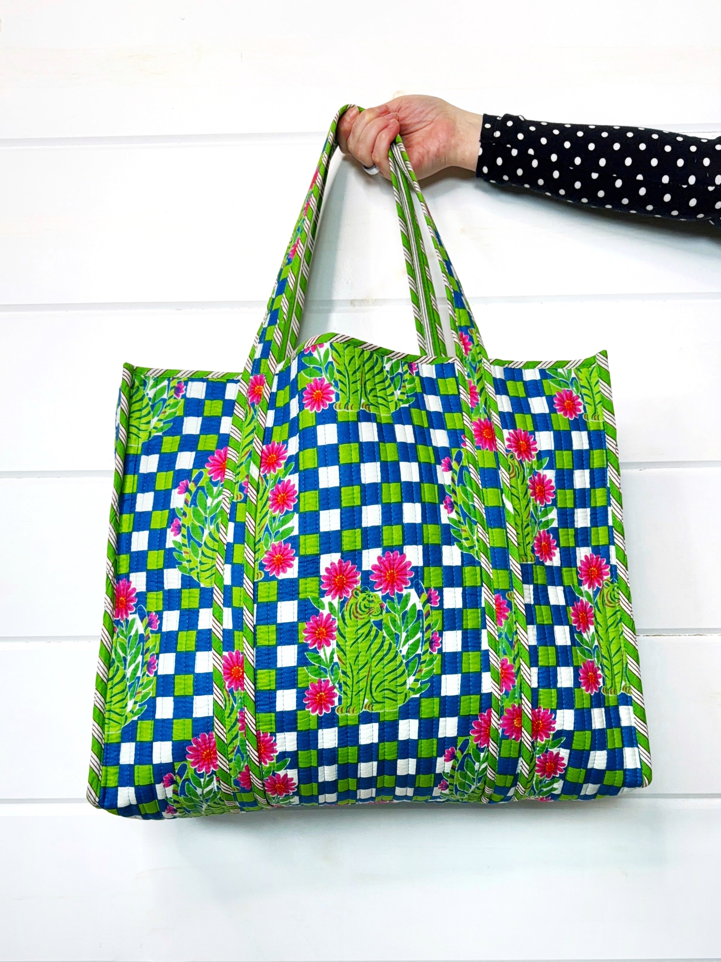 Large Quilted Travel Tote Bag - Blue Green Checkered Tiger