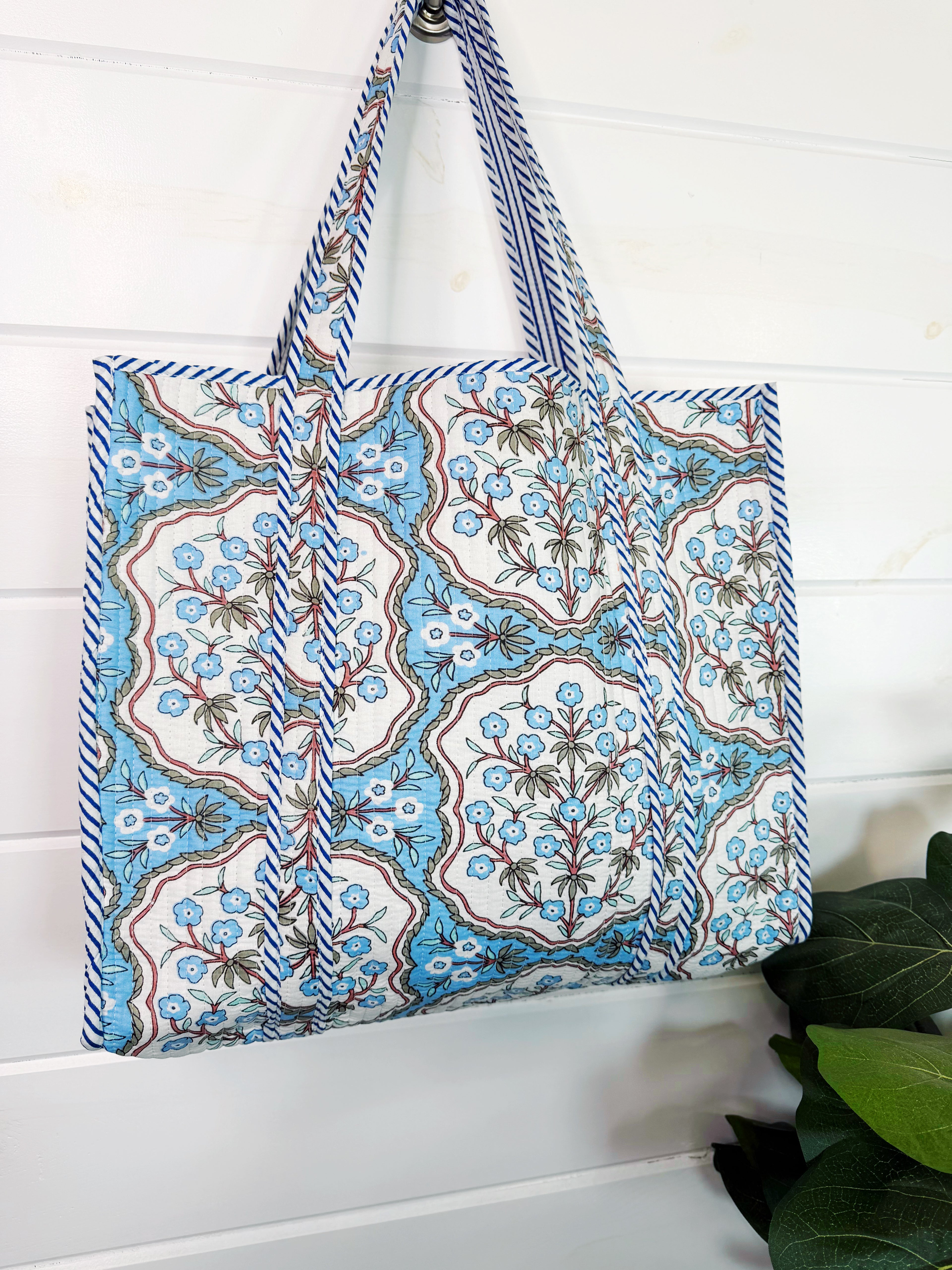 Large Quilted Tote Bag - Blue Petals Floral Print