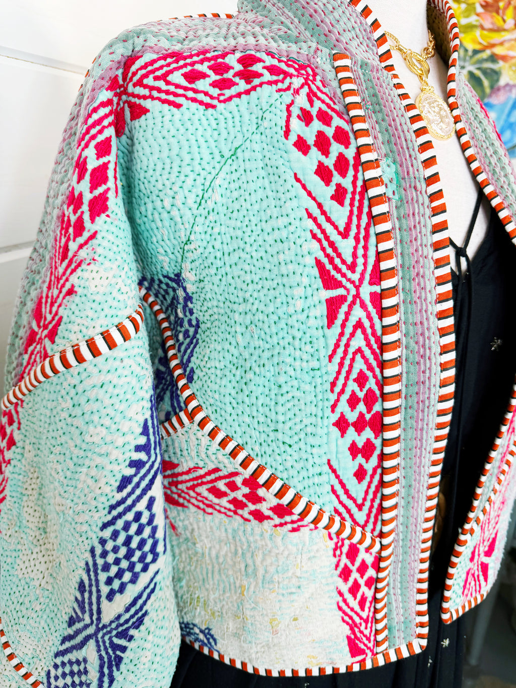 Patchwork Kantha Jacket – Quilted Reversible Blanket Coat