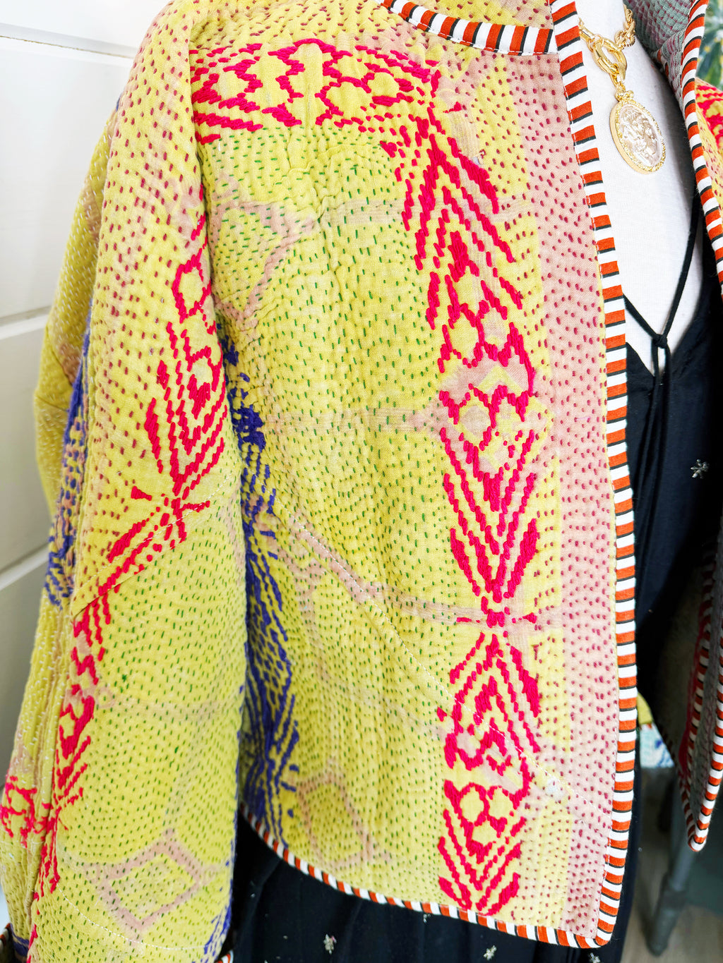 Patchwork Kantha Jacket – Quilted Reversible Blanket Coat