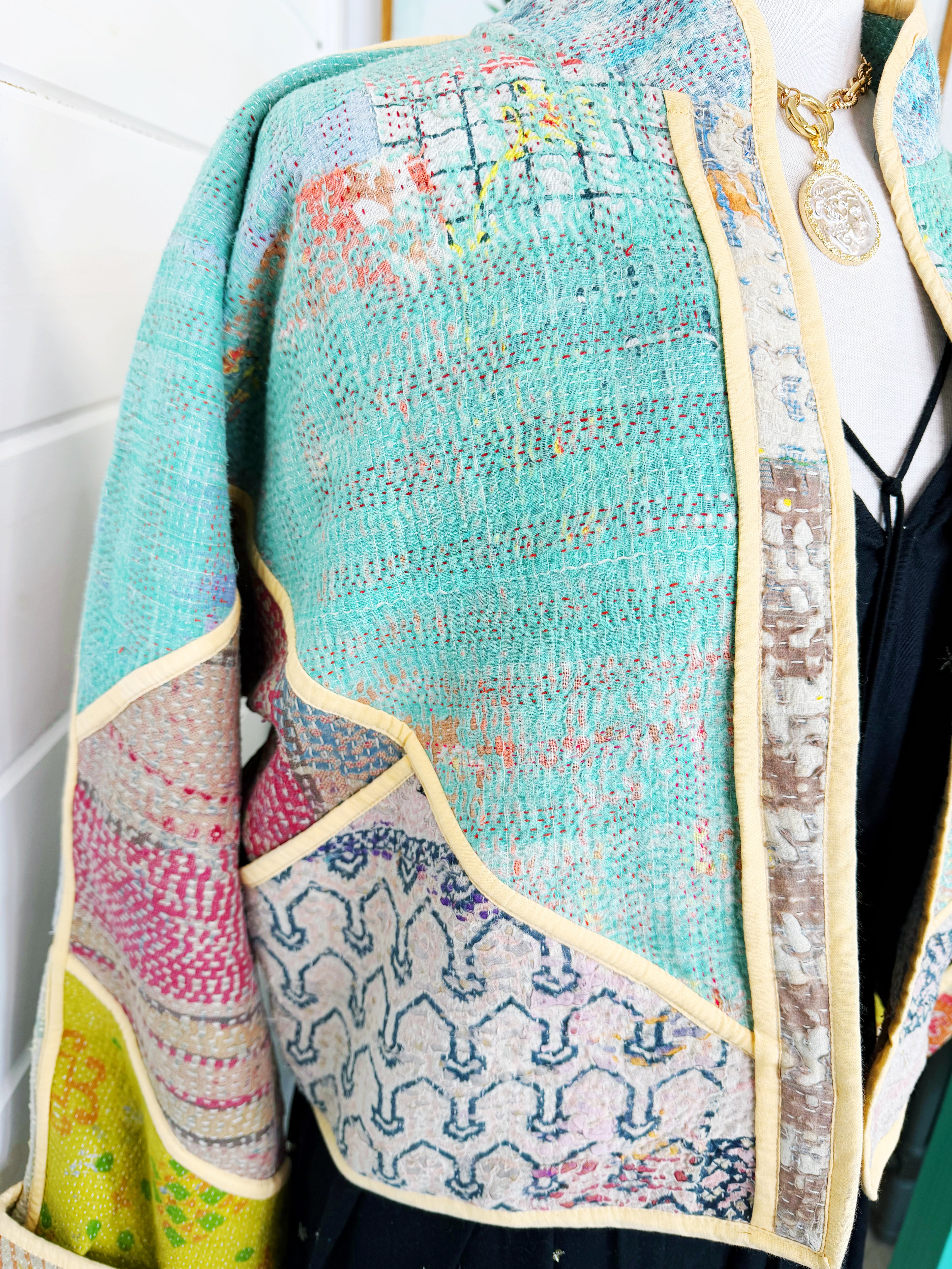 Patchwork Kantha Jacket – Quilted Reversible Blanket Coat