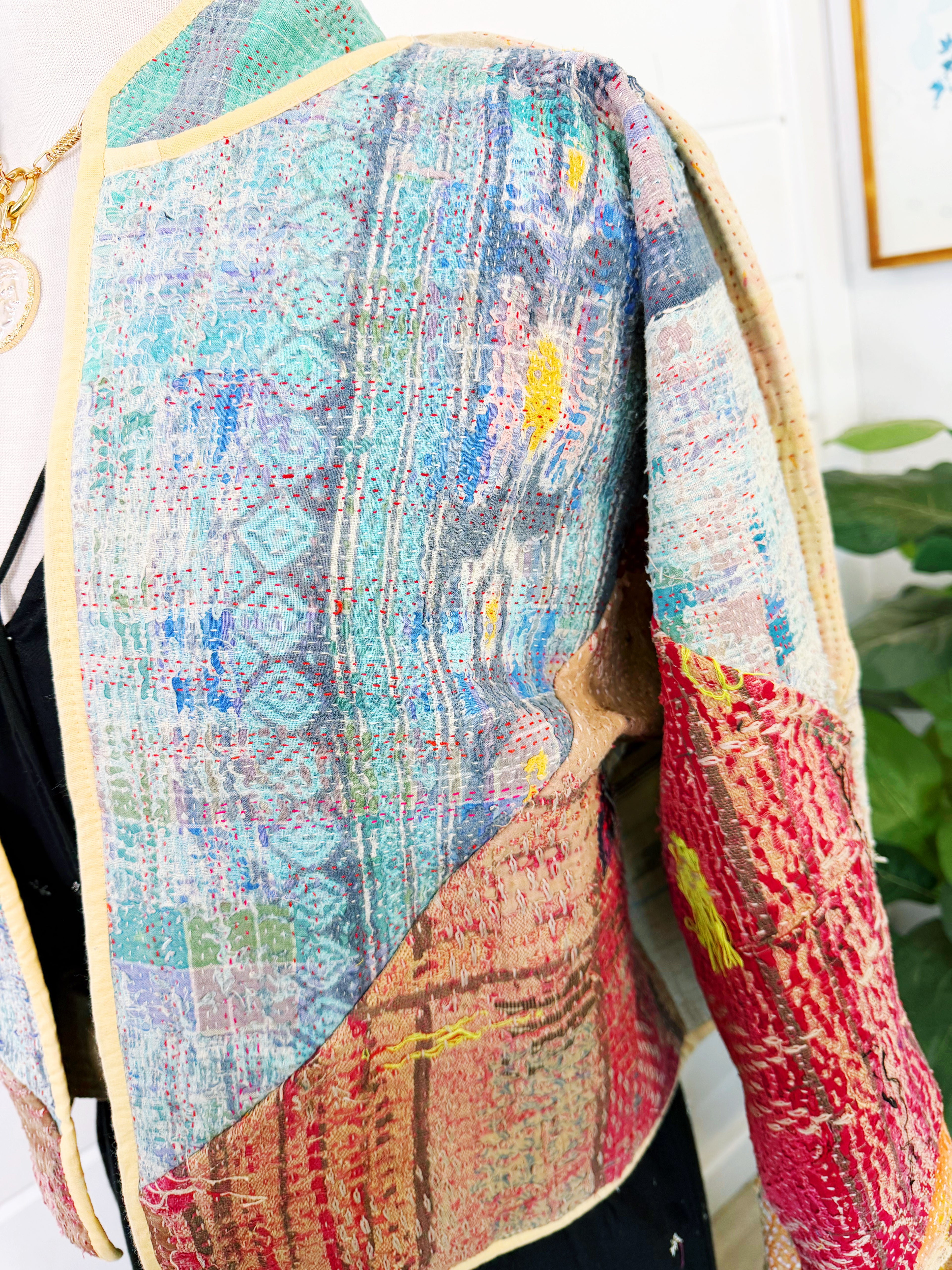 Patchwork Kantha Jacket – Quilted Reversible Blanket Coat