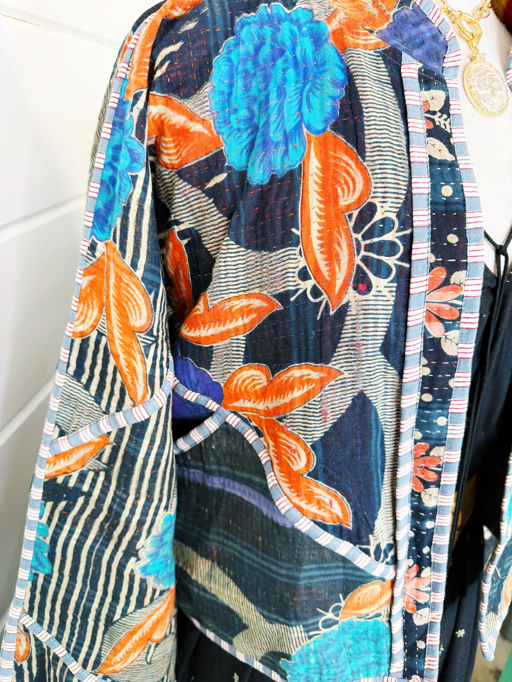 Patchwork Kantha Jacket – Quilted Reversible Blanket Coat