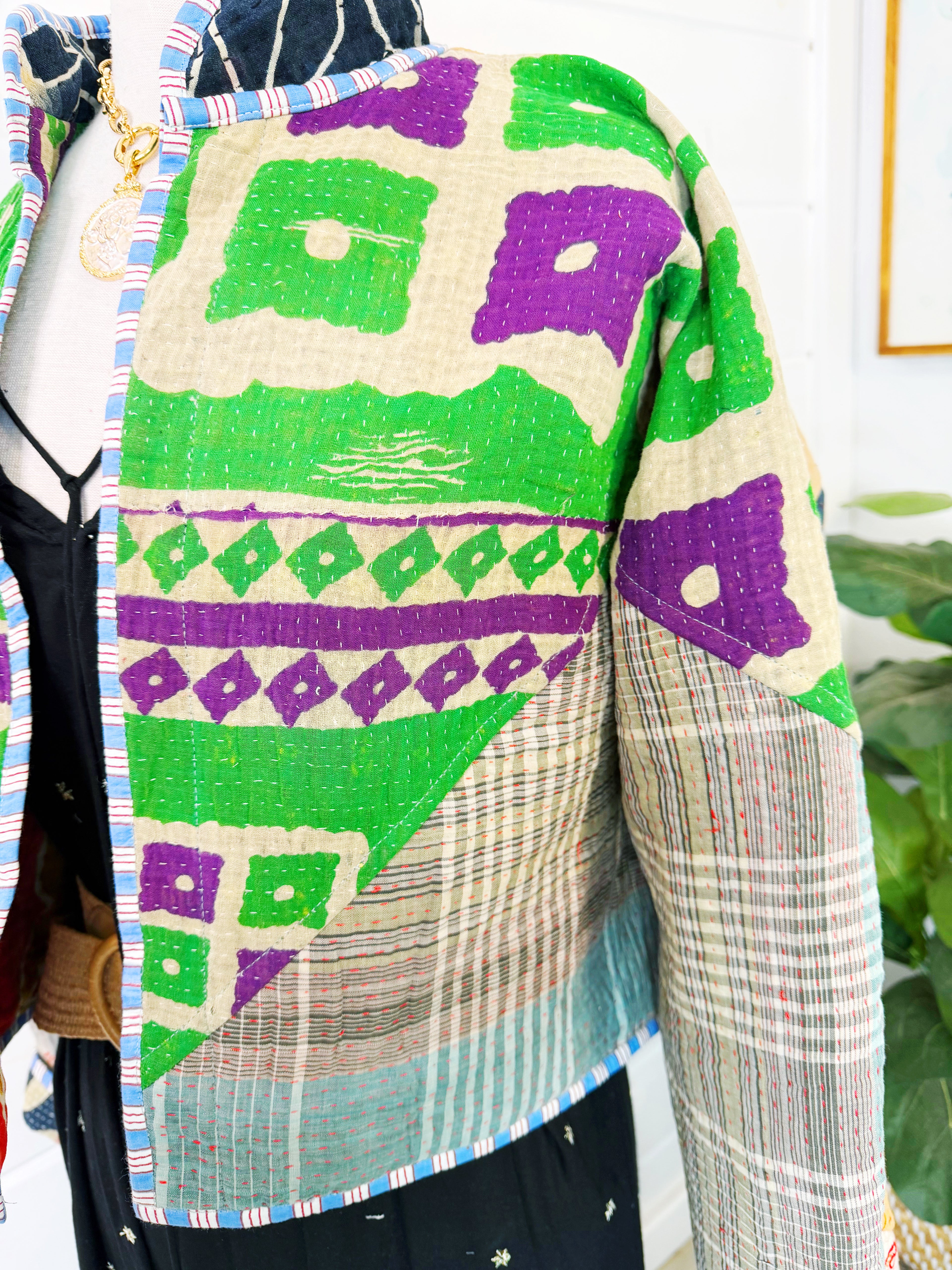 Patchwork Kantha Jacket – Quilted Reversible Blanket Coat