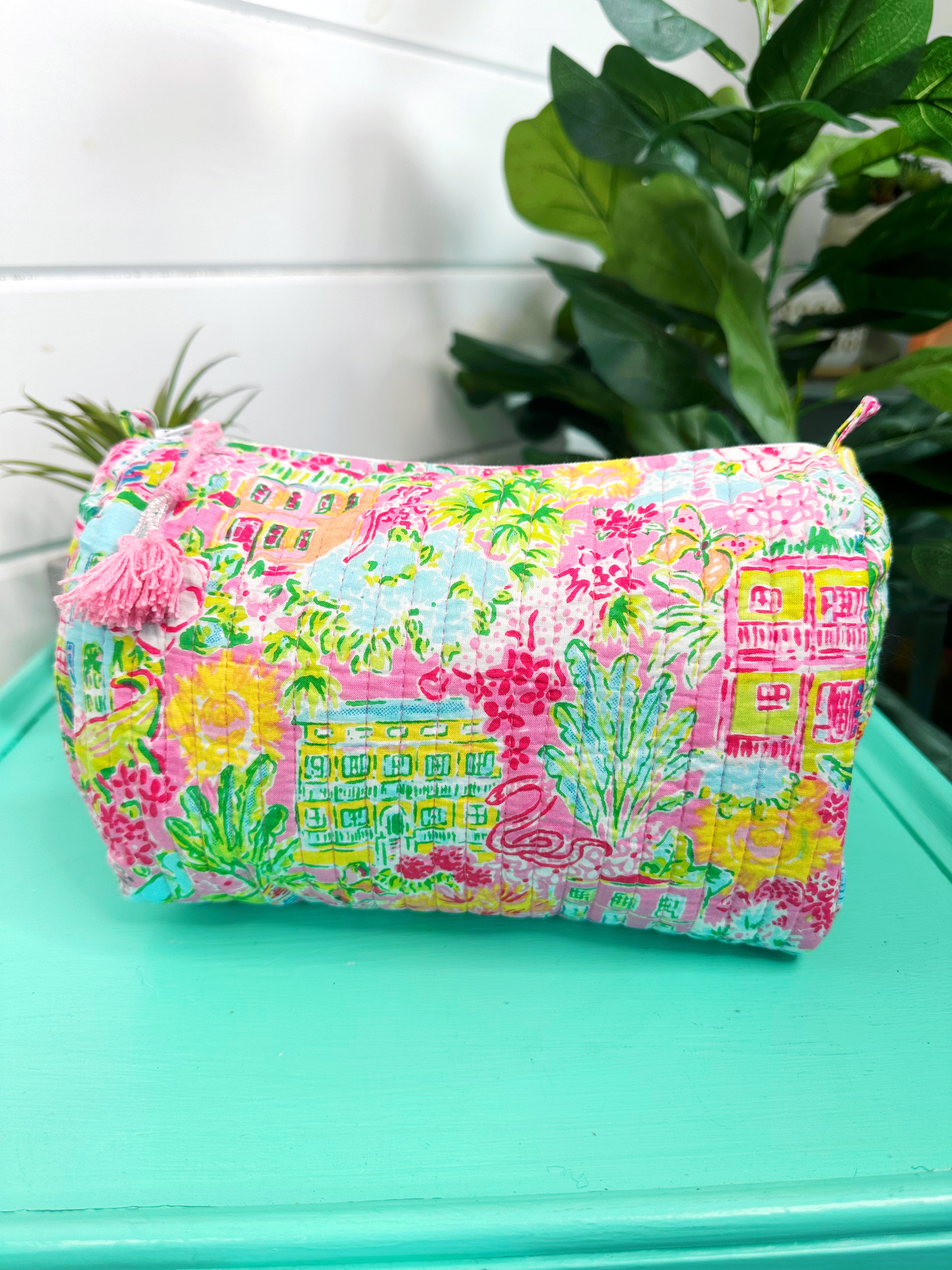 Quilted Makeup Cosmetics Toiletry Bag - Tropical Southern Town Print