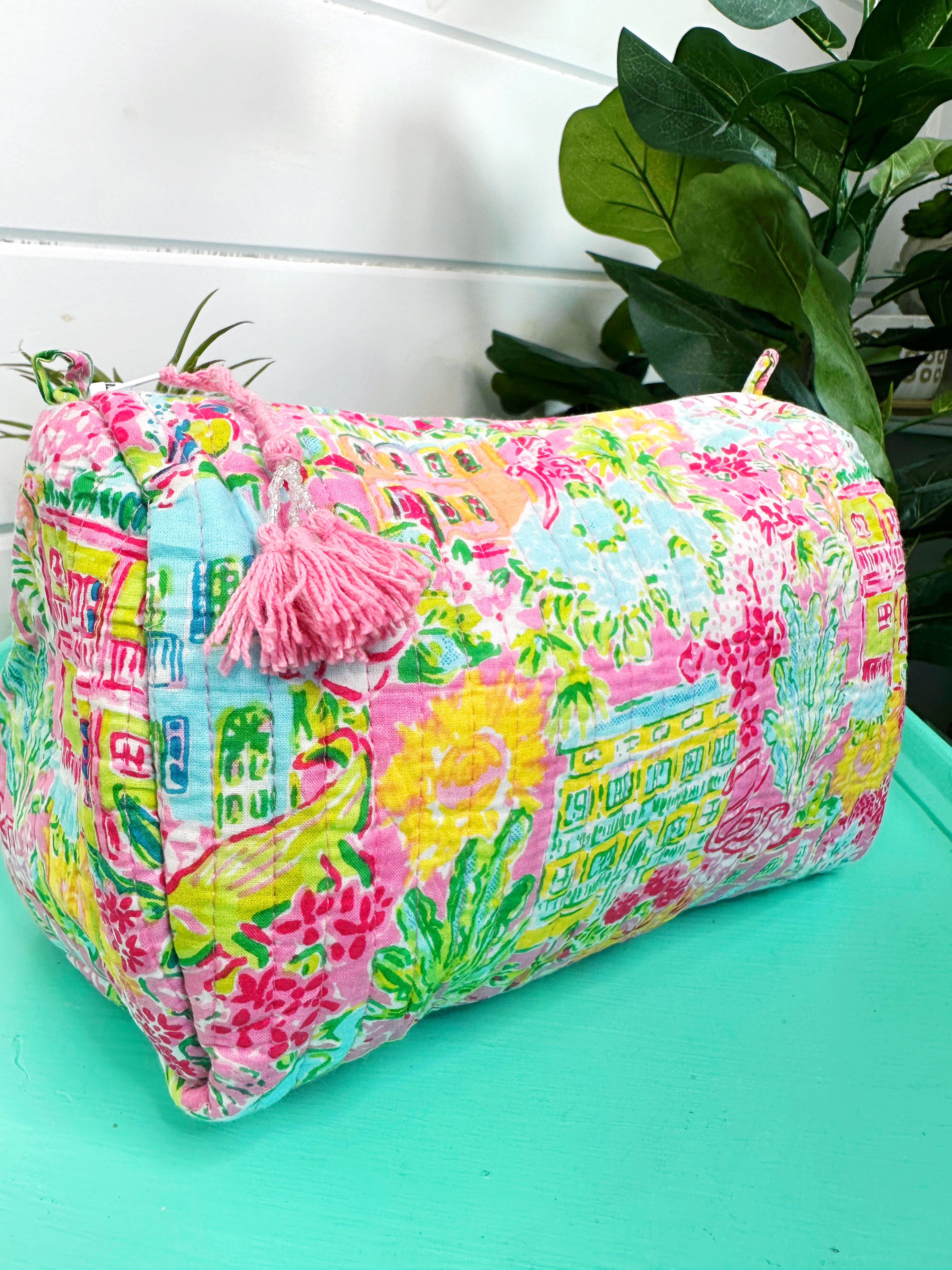 Quilted Makeup Cosmetics Toiletry Bag - Tropical Southern Town Print