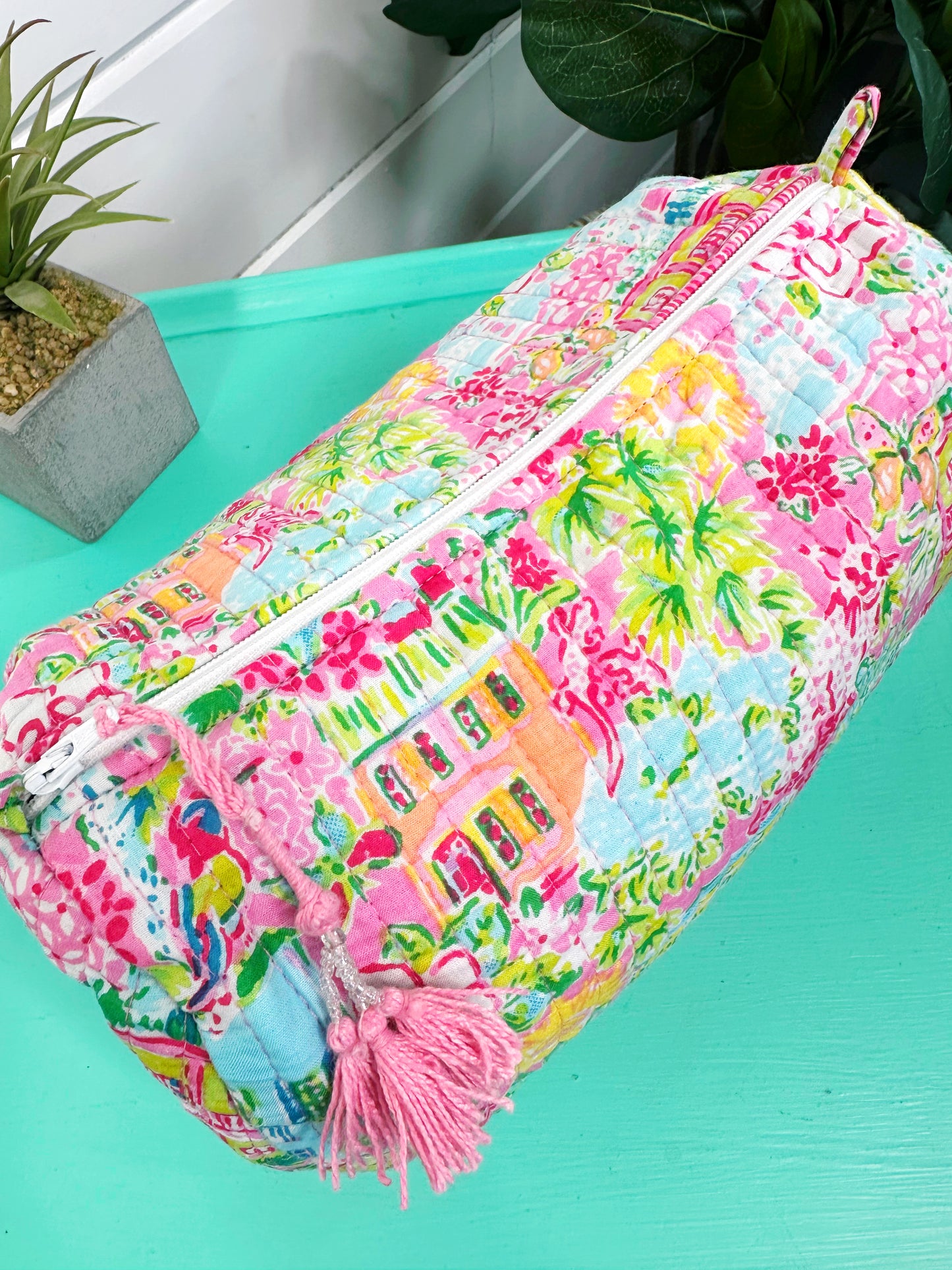 Tropical Southern Town Print Quilted Makeup Cosmetics Toiletry Bag