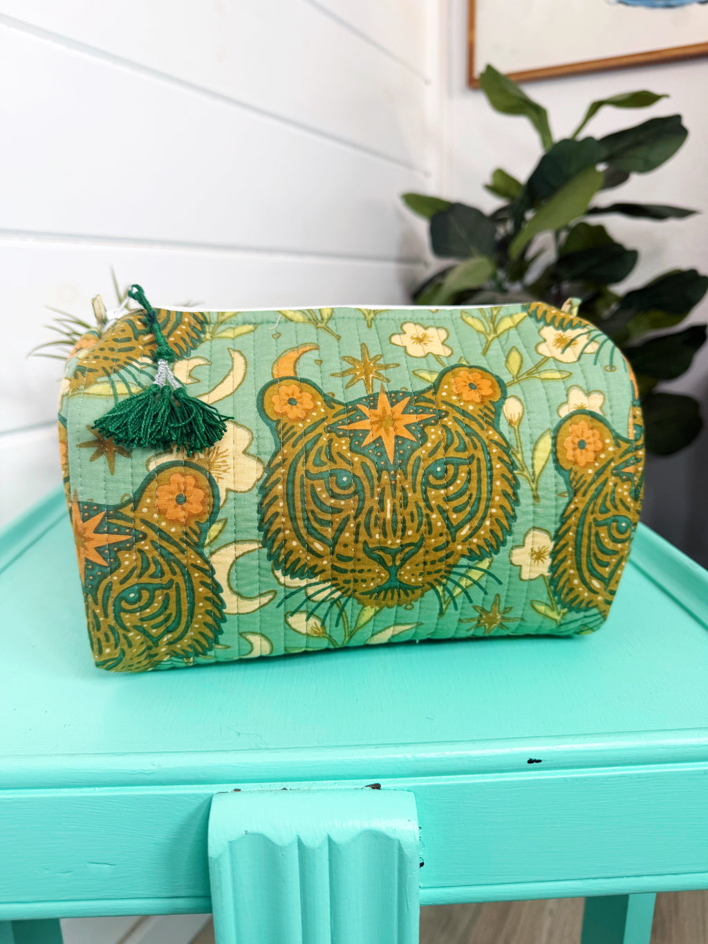 Quilted Makeup Cosmetics Toiletry Bag - Jade Celestial Tiger