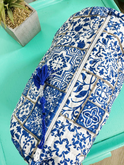 Blue and White Mosaic Print Quilted Makeup Cosmetics Toiletry Bag