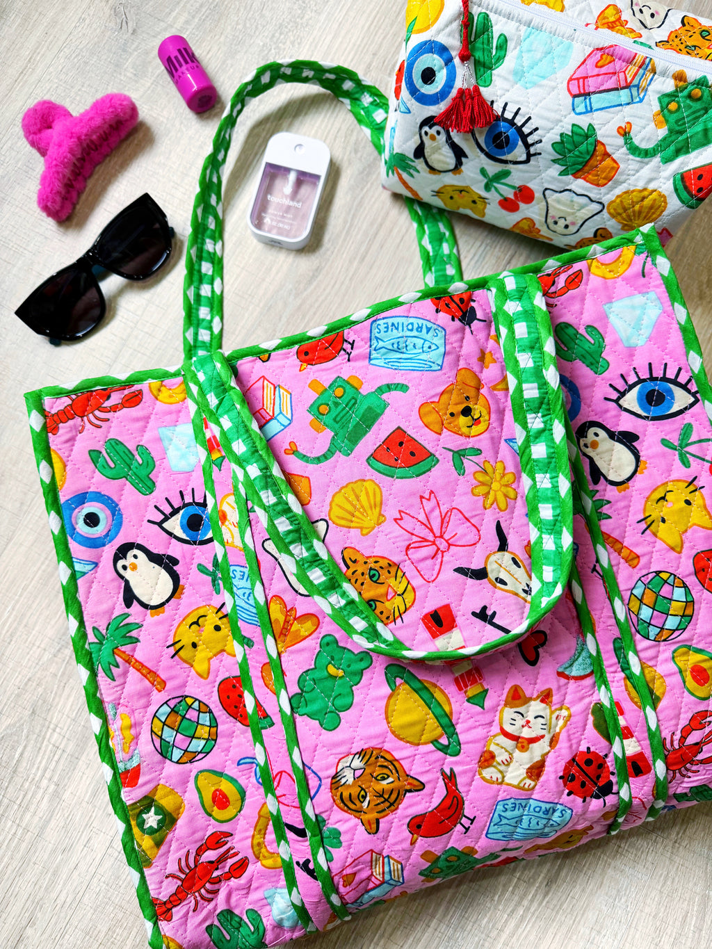 Quilted Makeup Cosmetics Toiletry Bag - Lucky Vibes Print White