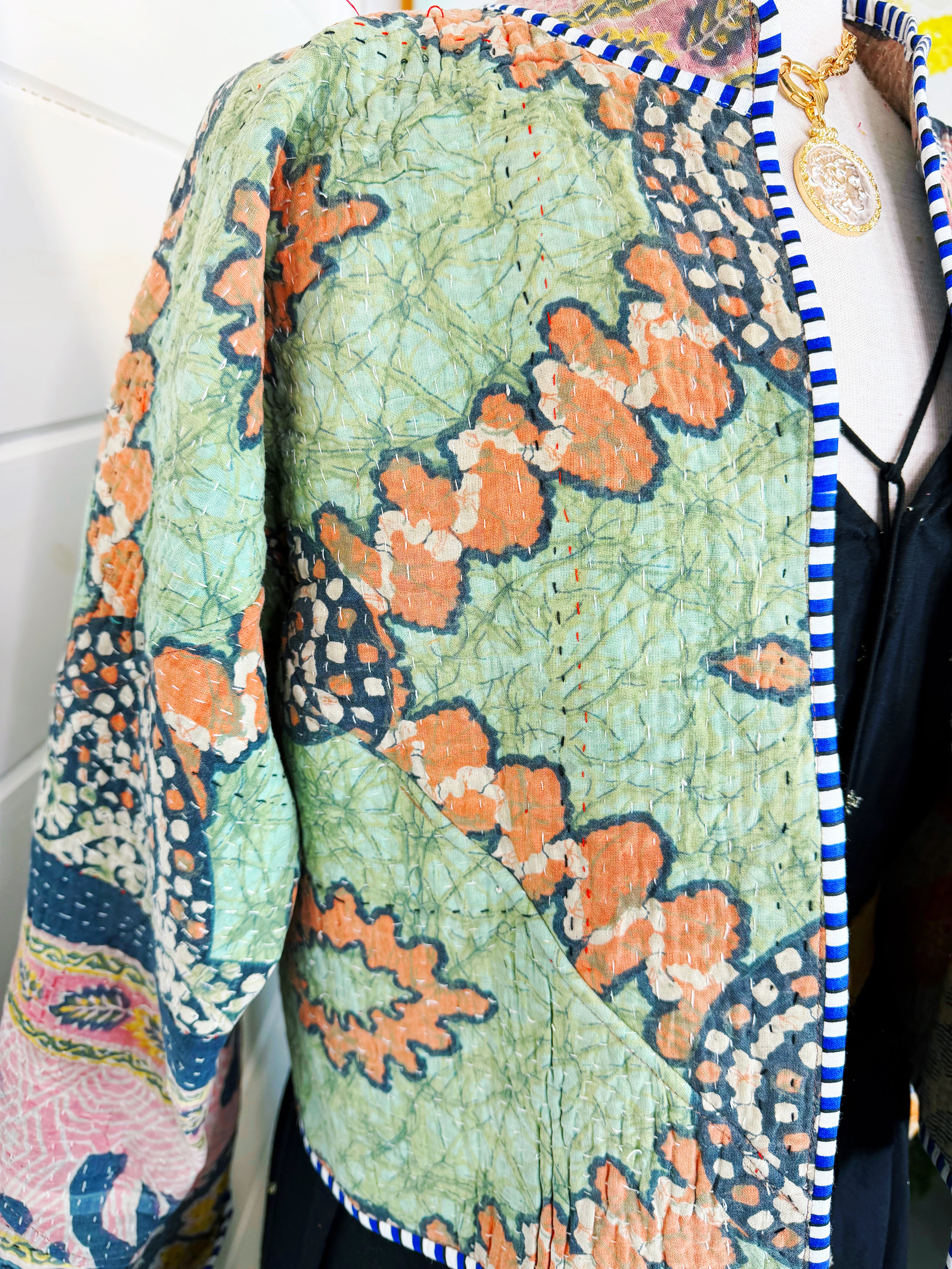Patchwork Kantha Jacket – Quilted Reversible Blanket Coat