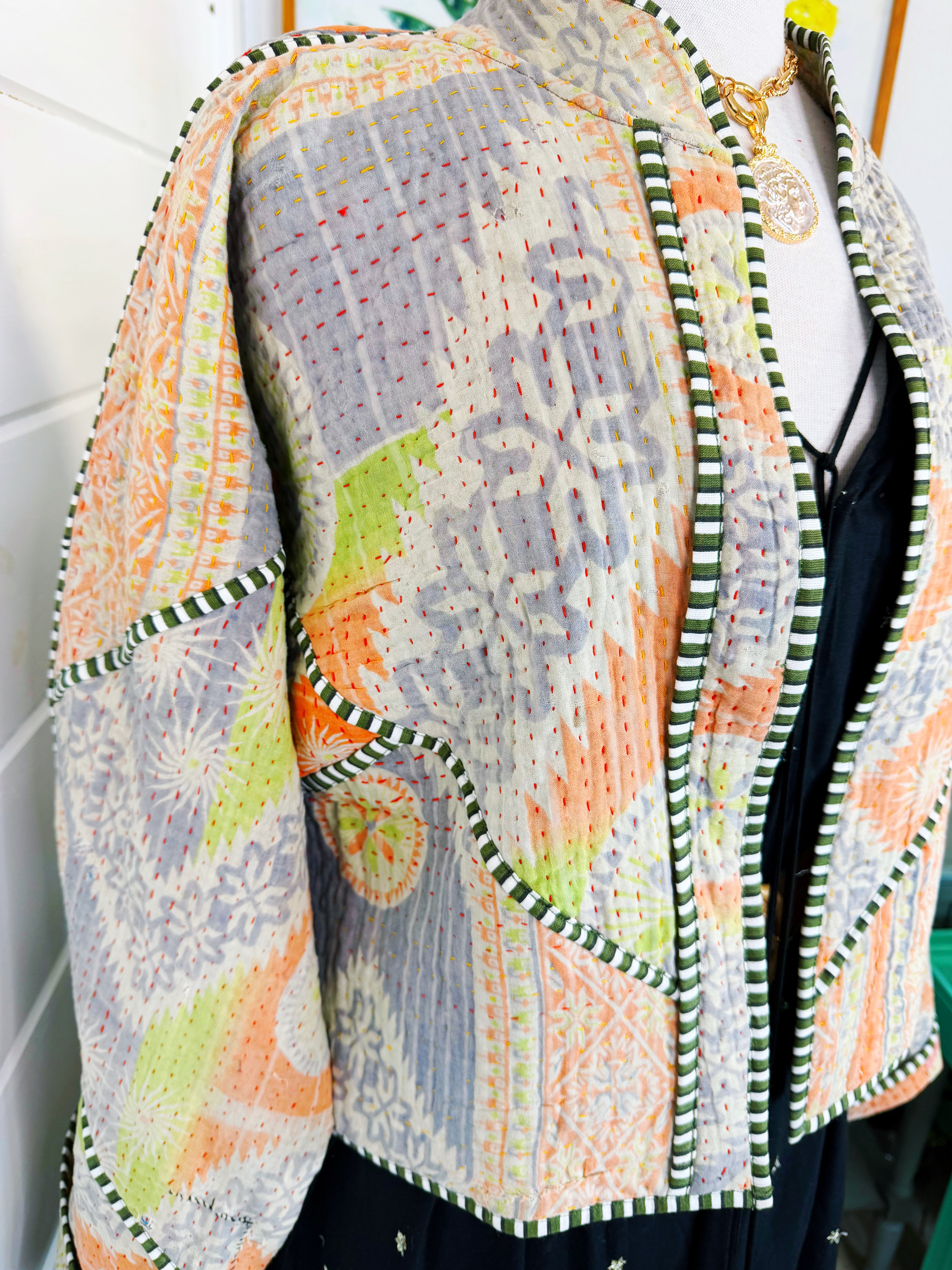 Patchwork Kantha Jacket – Quilted Reversible Blanket Coat