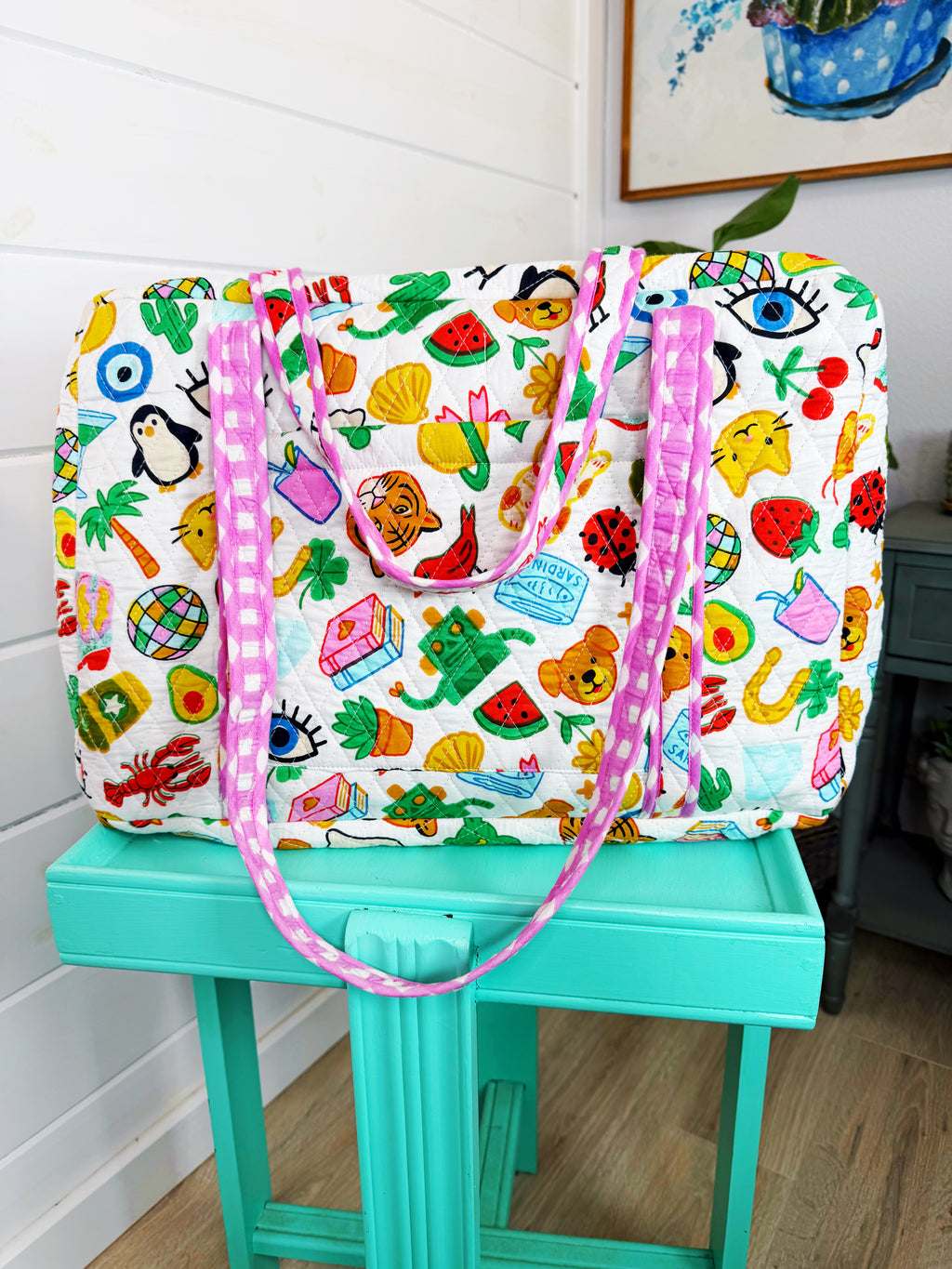 Quilted Weekender Duffle Overnight Bag - Lucky Vibes Print White