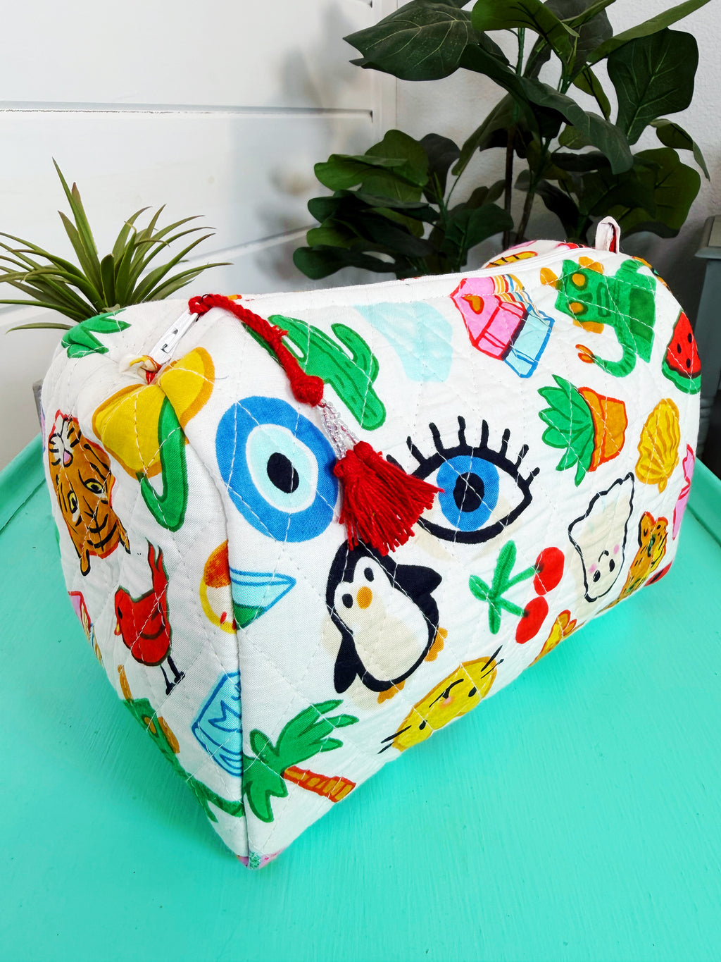 Quilted Makeup Cosmetics Toiletry Bag - Lucky Vibes Print White