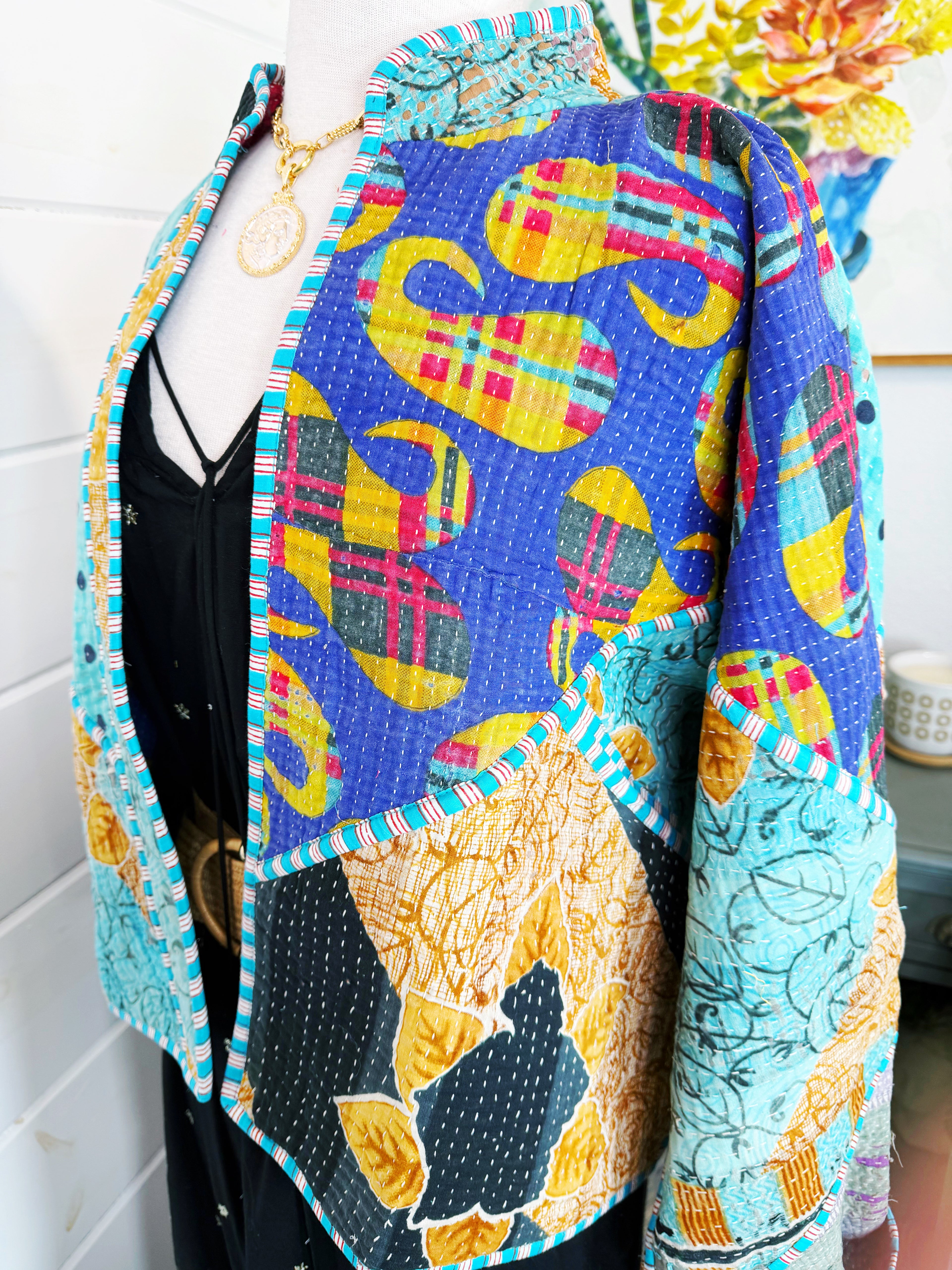 Patchwork Kantha Jacket – Quilted Reversible Blanket Coat