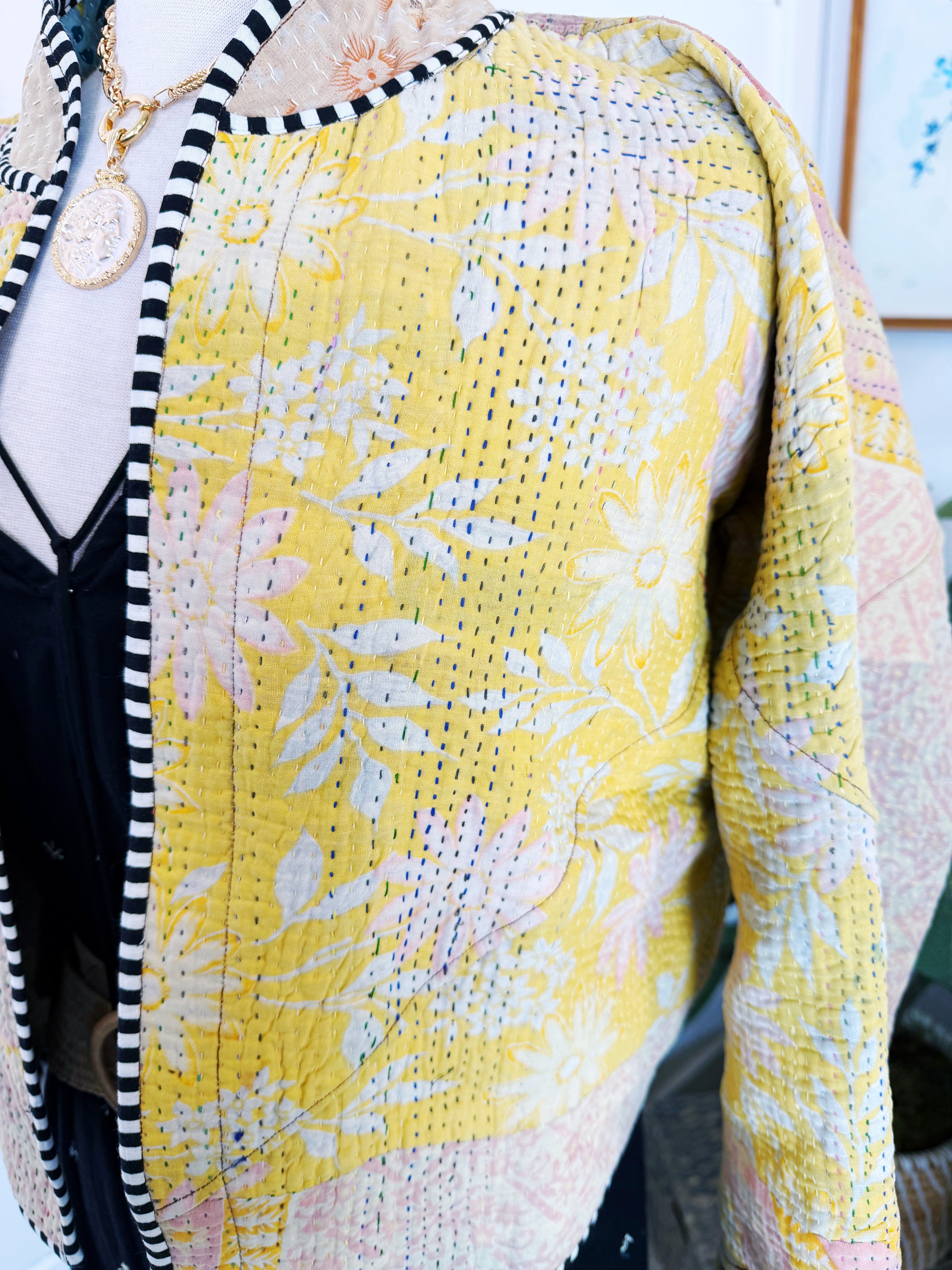 Patchwork Kantha Jacket – Quilted Reversible Blanket Coat