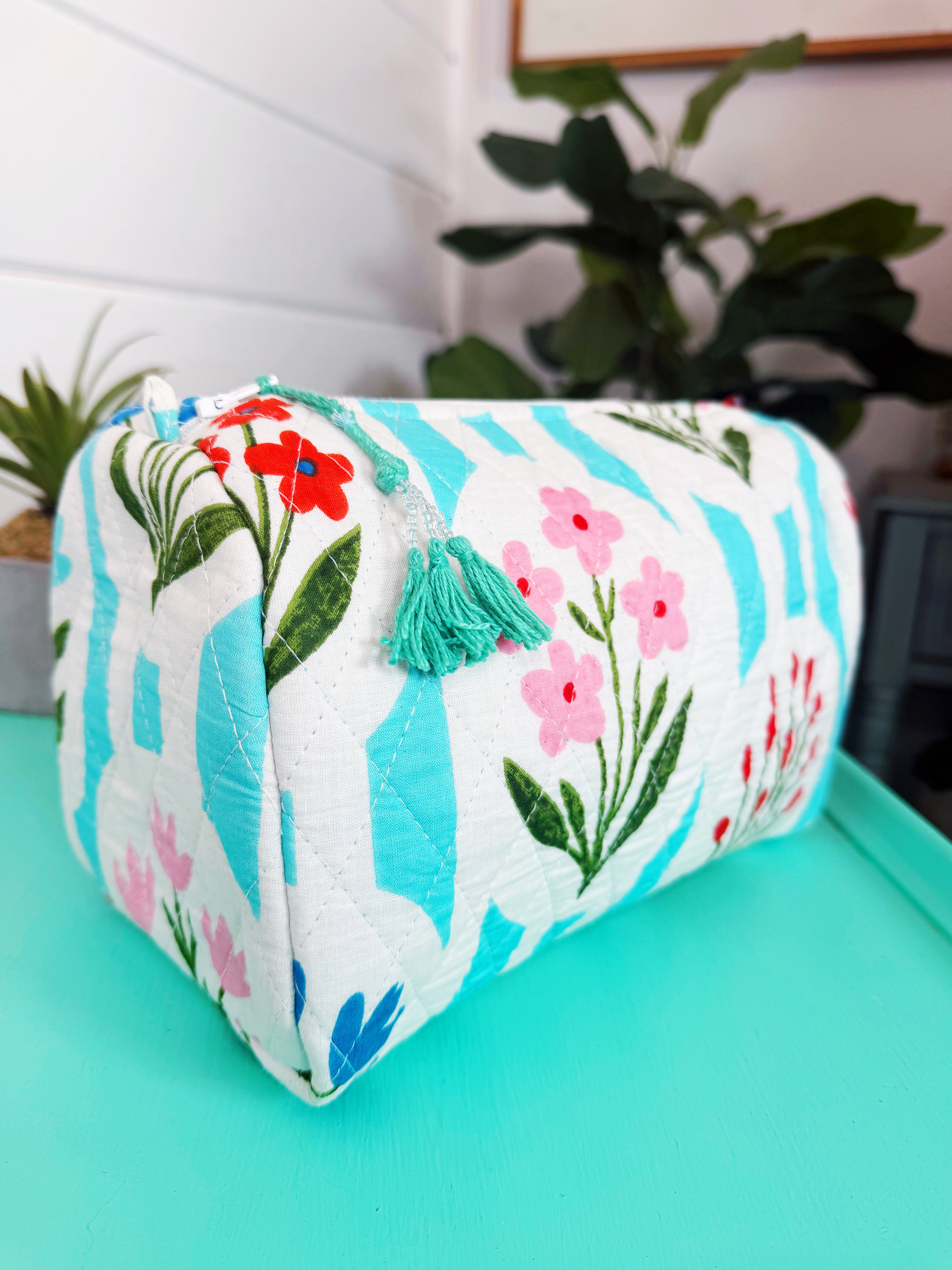 Quilted Makeup Cosmetics Toiletry Bag - Aqua Garden Party Print