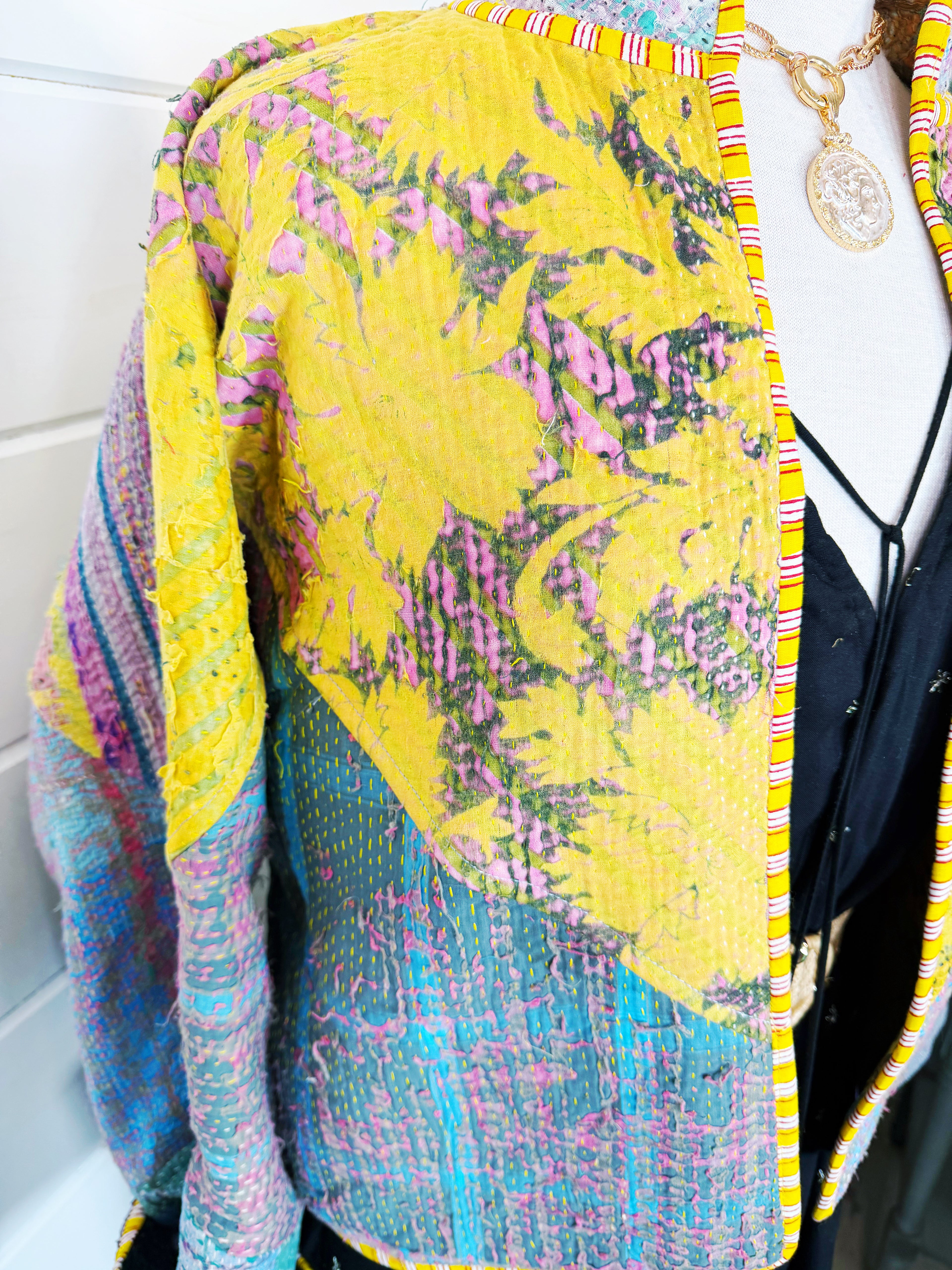 Patchwork Kantha Jacket – Quilted Reversible Blanket Coat