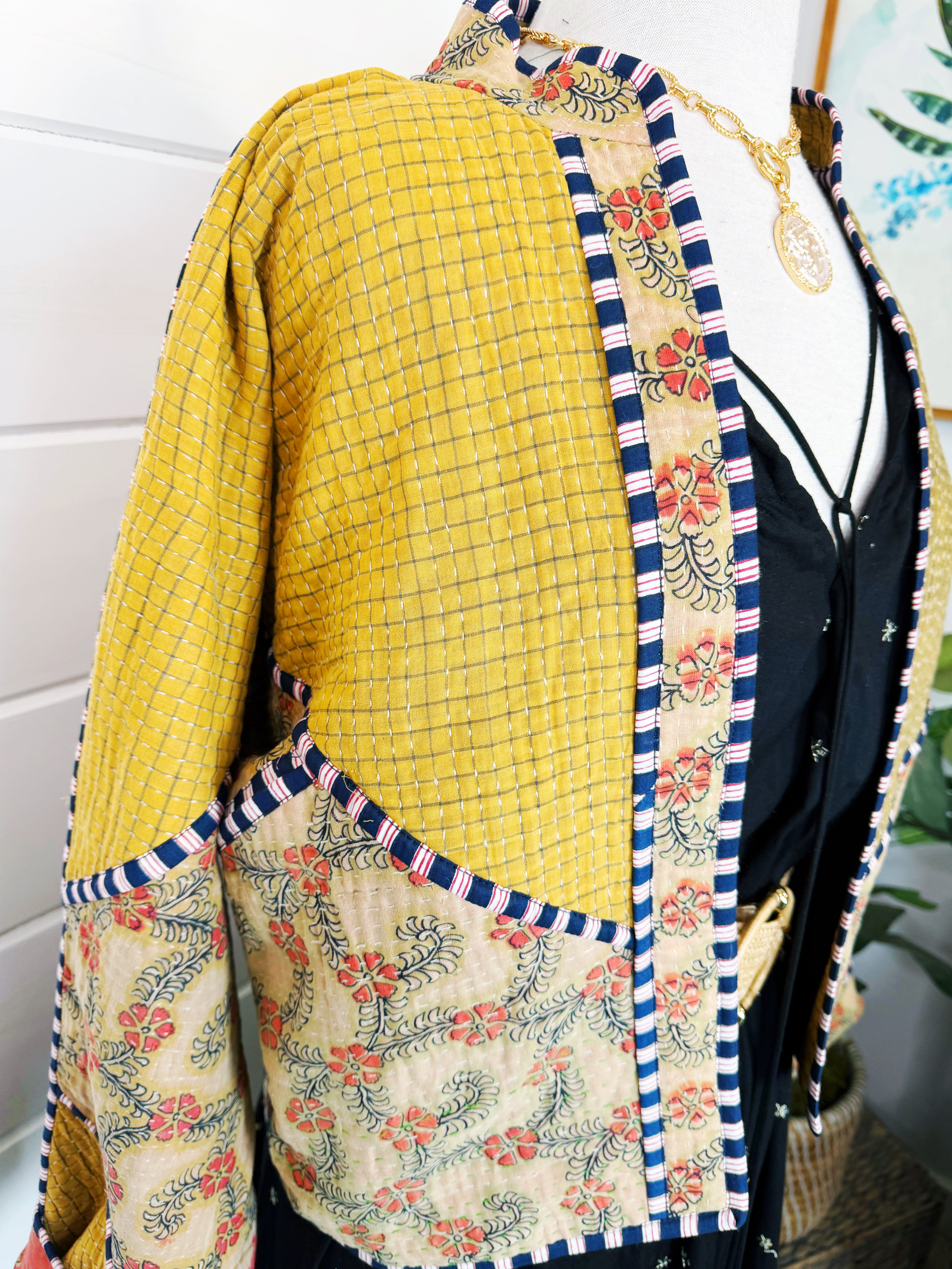 Patchwork Kantha Jacket – Quilted Reversible Blanket Coat