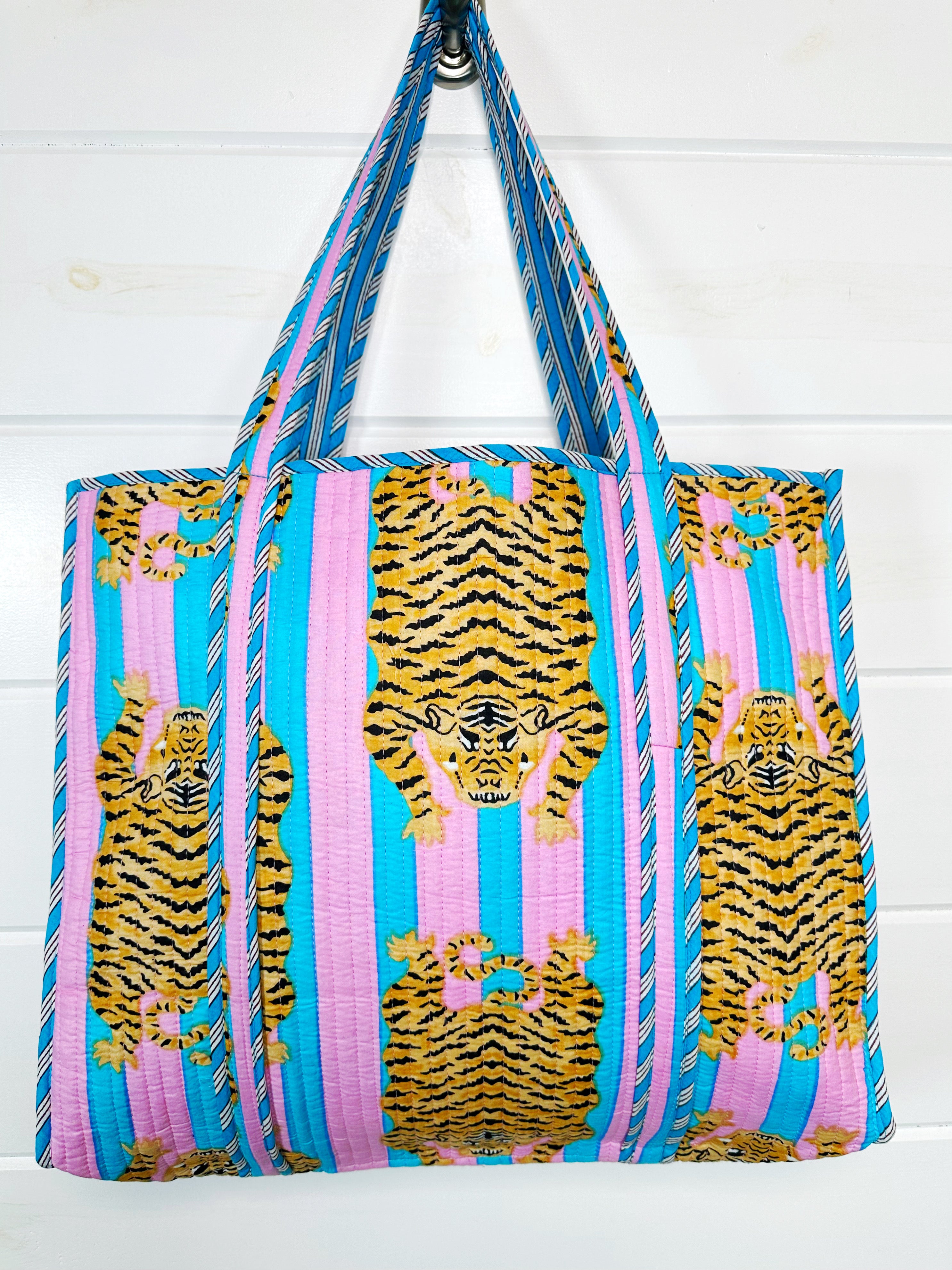 Quilted Cotton Reversible Large Tote Bag - Cotton Candy Tiger Print
