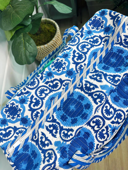 Blue and White Medallion Print Quilted Weekender Overnight Bag