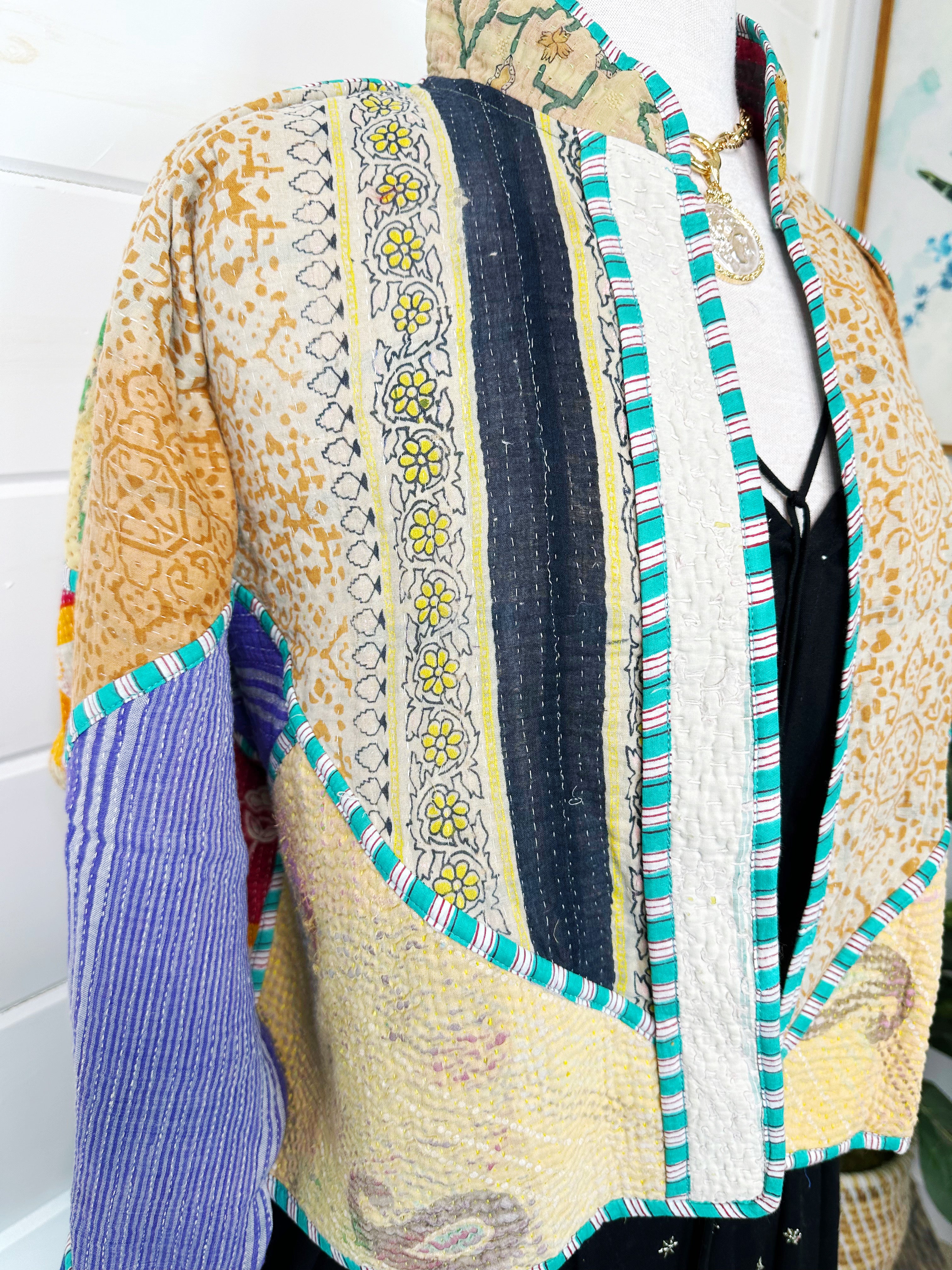 Boho Patchwork Kantha Jacket – Handmade Quilted & Reversible Blanket Coat