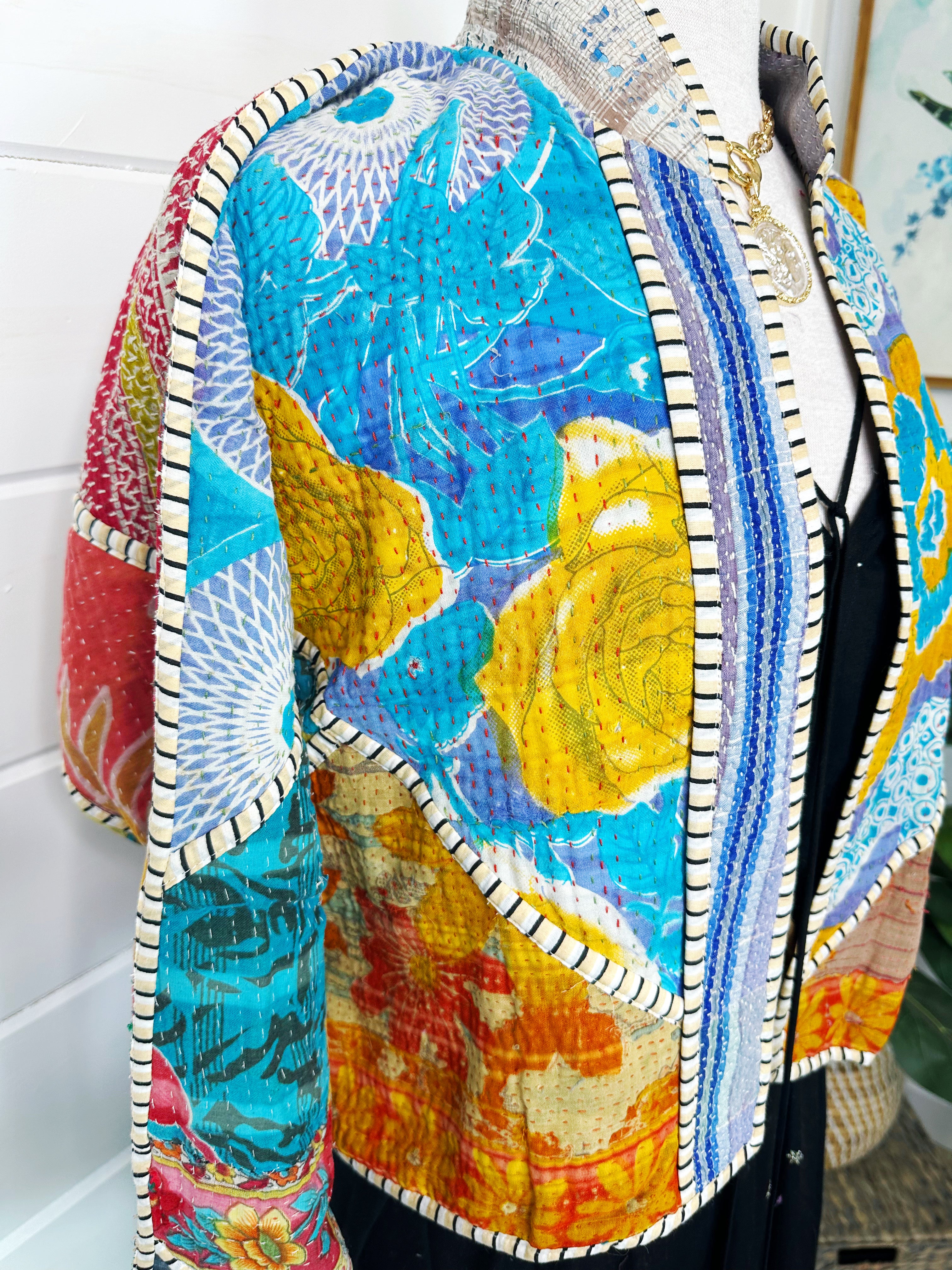 Boho Patchwork Kantha Jacket – Handmade Quilted & Reversible Blanket Coat